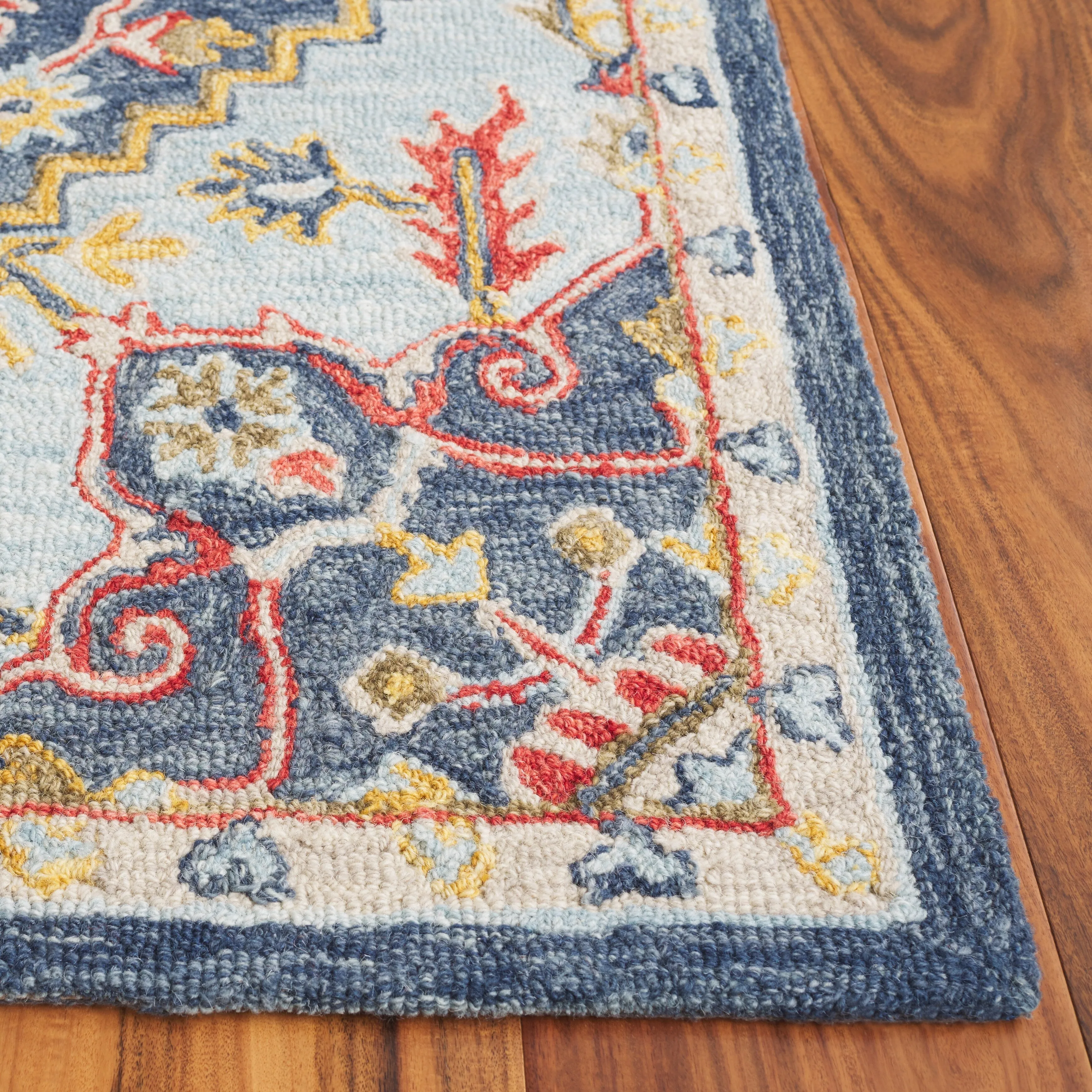 SAFAVIEH Handmade Metro Olafia French Country Wool Rug