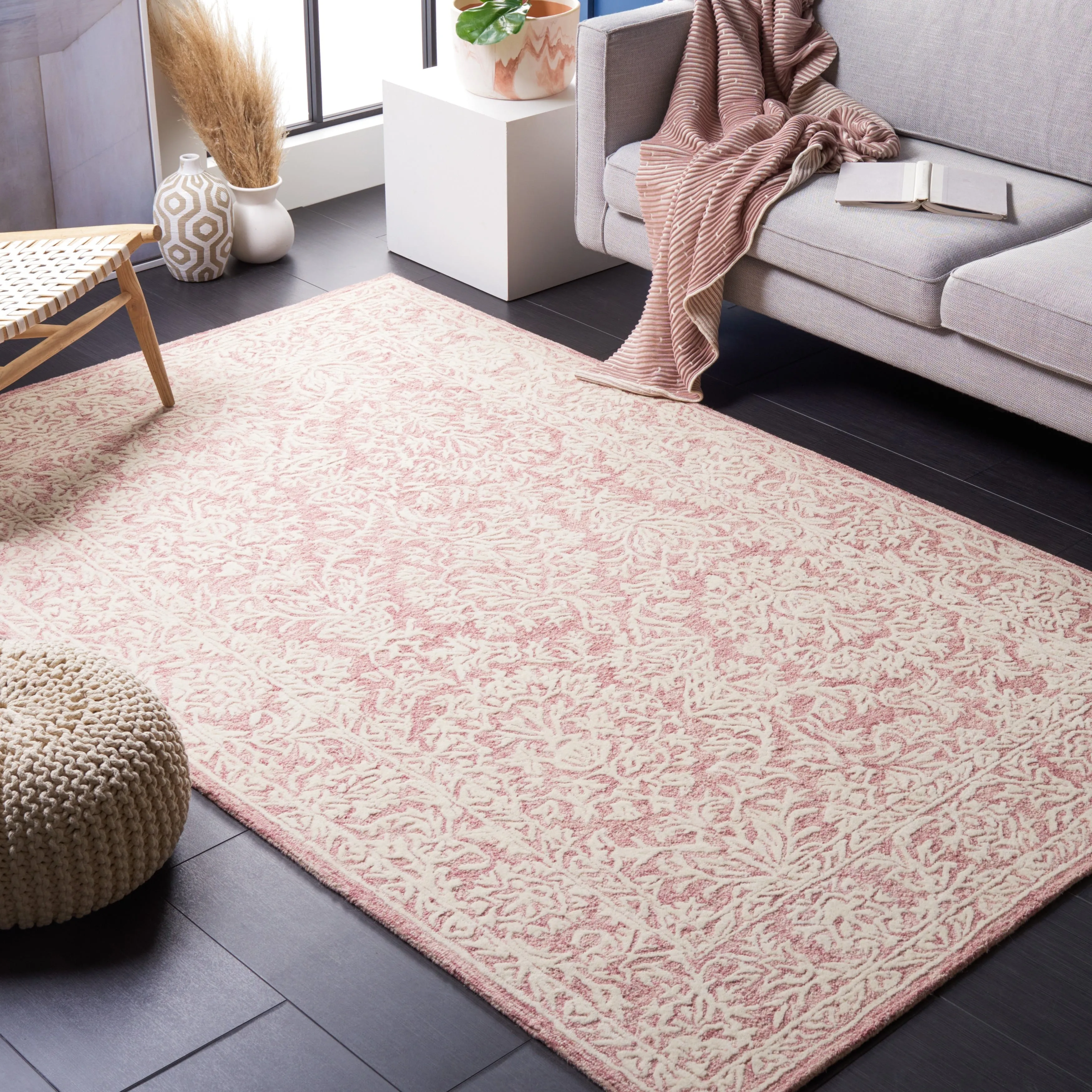 SAFAVIEH Handmade Metro Suada French Country Wool Rug