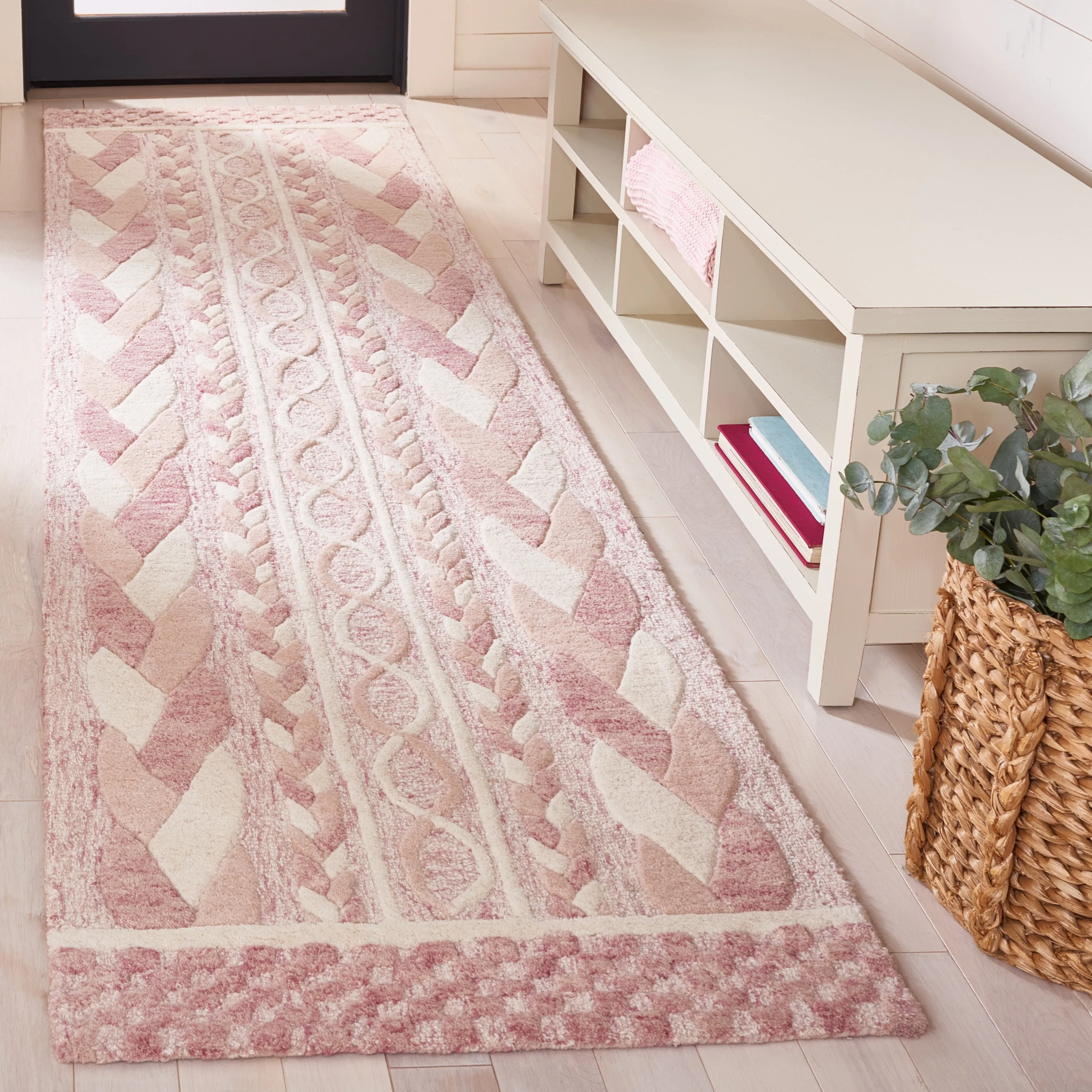 SAFAVIEH Handmade Metro Zenta Wool Rug