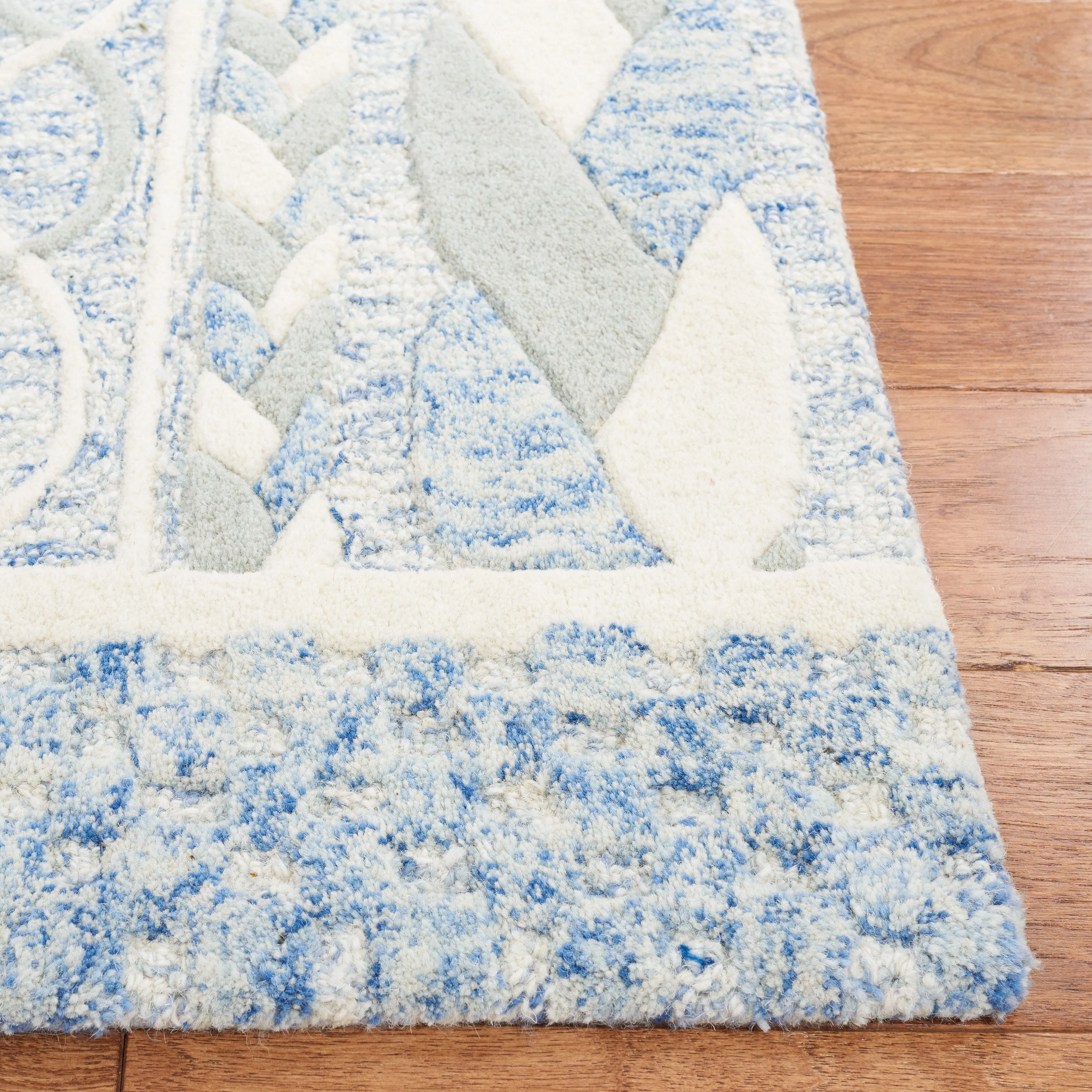 SAFAVIEH Handmade Metro Zenta Wool Rug