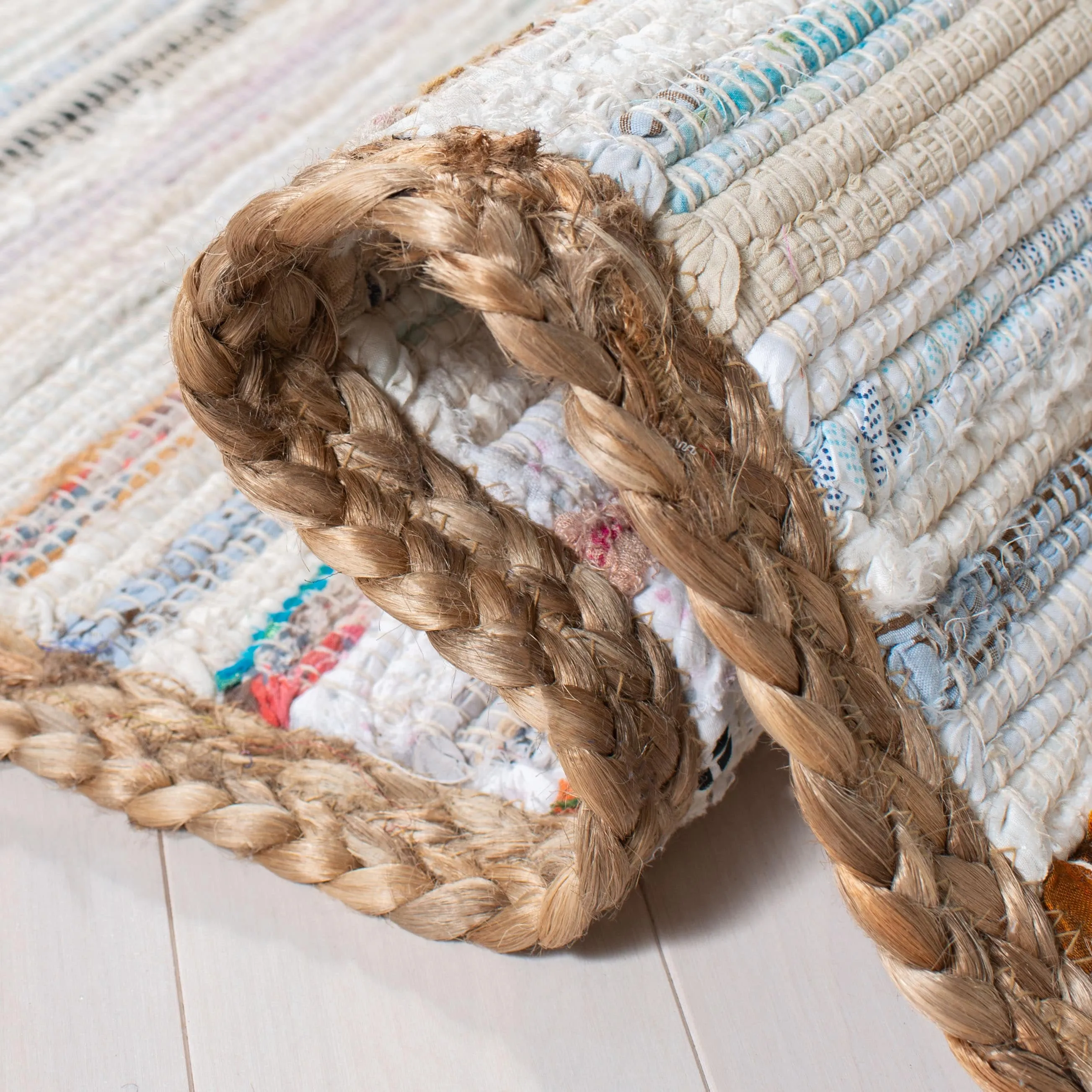 SAFAVIEH Handmade Montauk Ophely Casual Cotton Rug