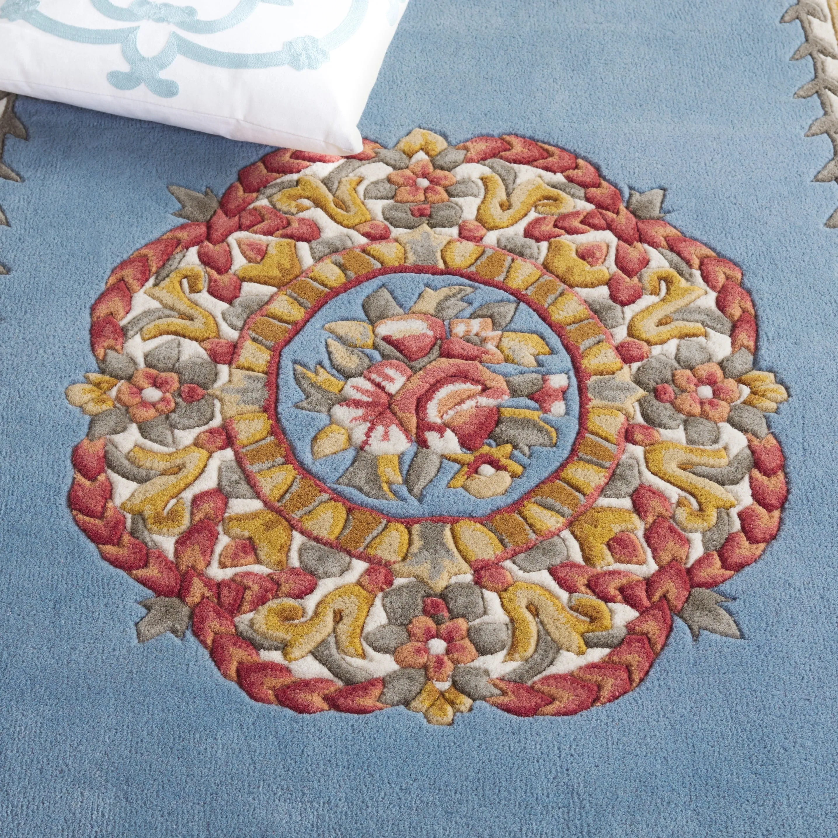 SAFAVIEH. Handmade Naples Cathelyne Traditional Wool Rug