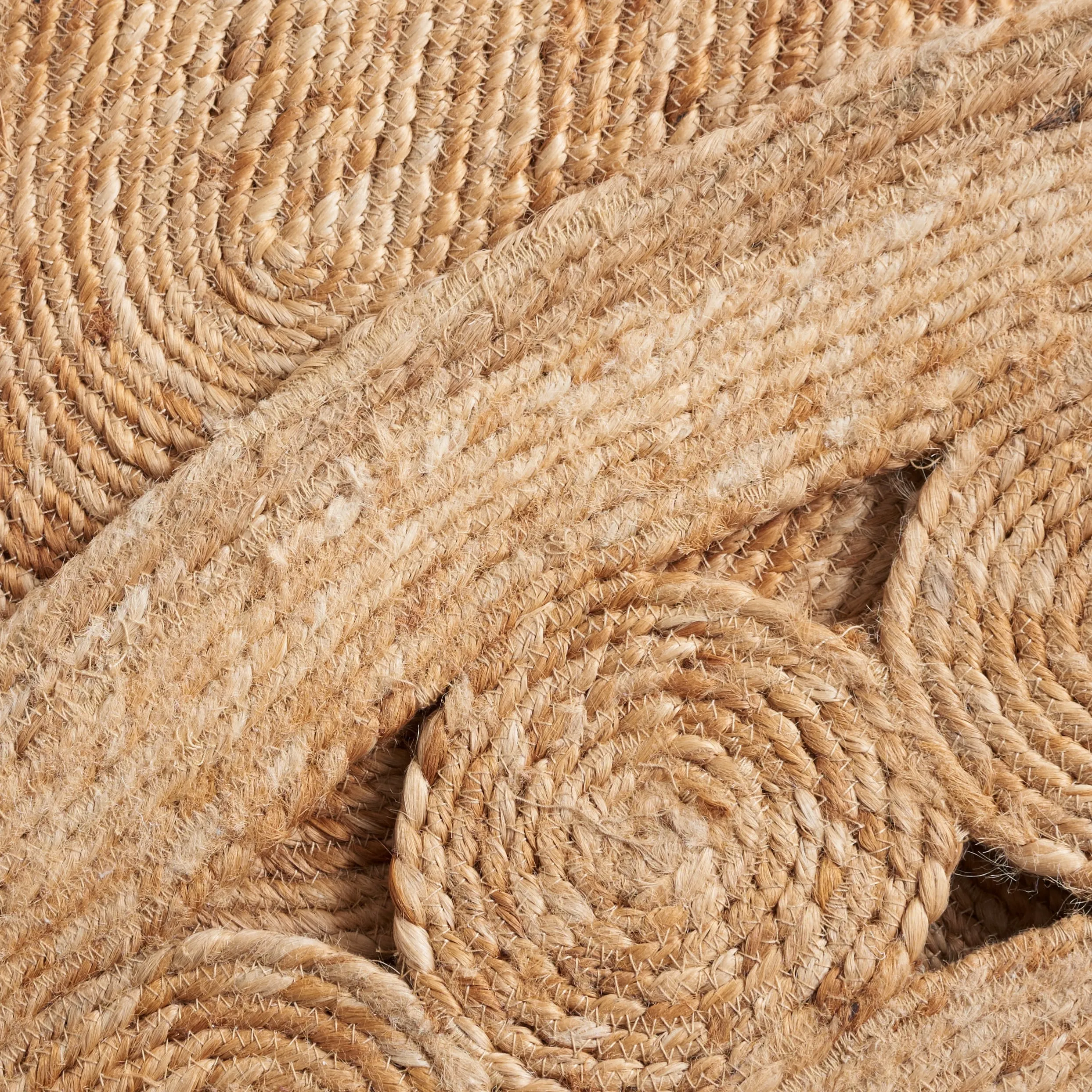 SAFAVIEH Handmade Natural Fiber Evamaria Jute Rug