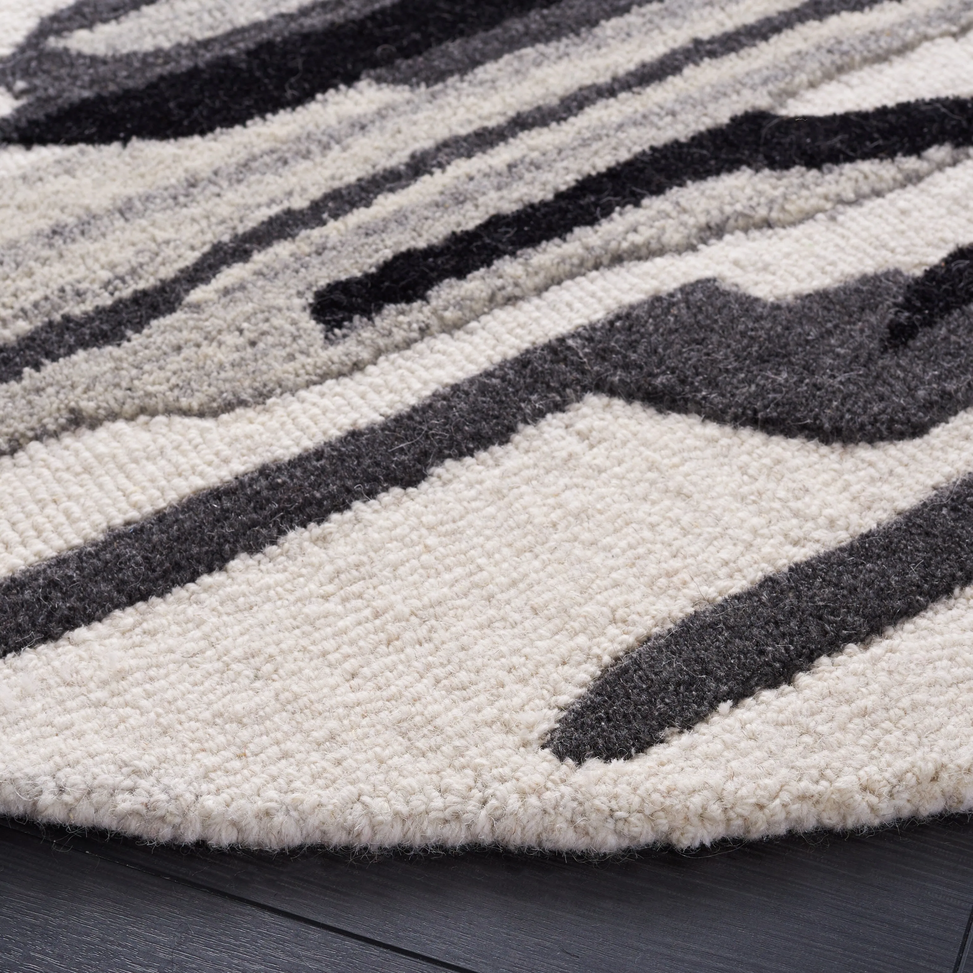 SAFAVIEH Handmade Rodeo Drive Jaelyn Mid-Century Modern Wool Rug