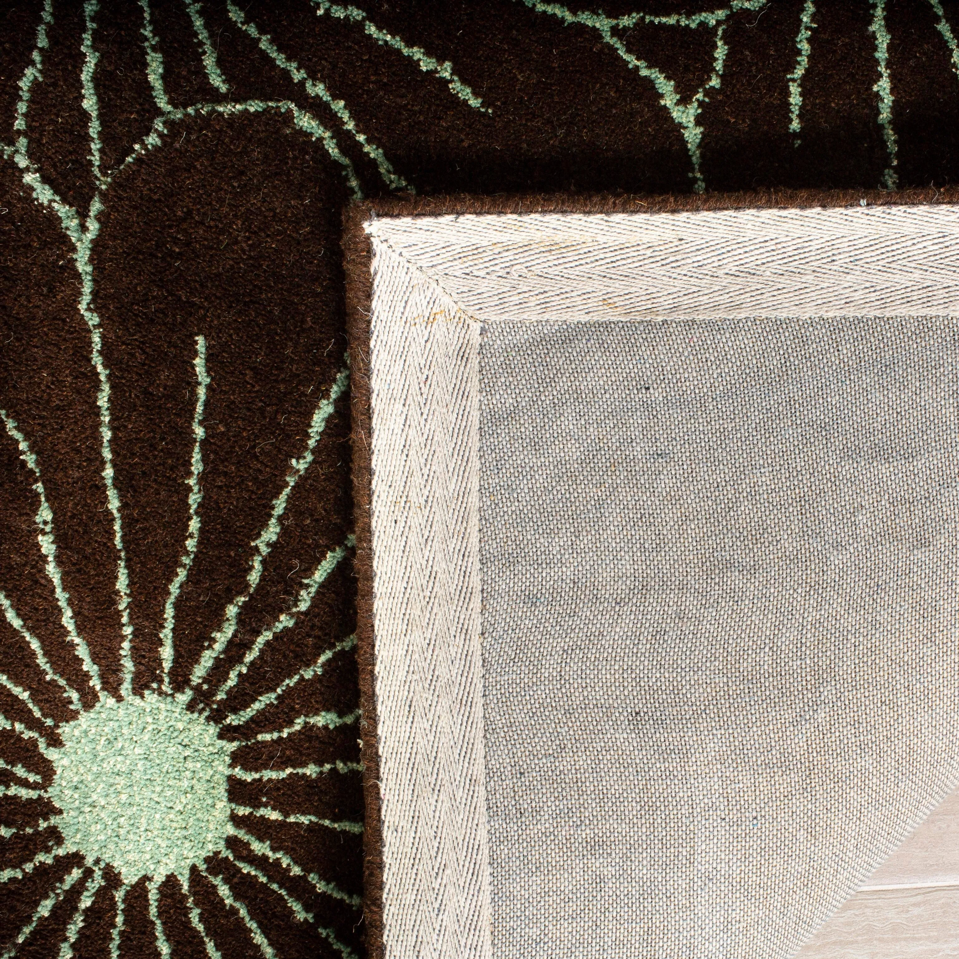 SAFAVIEH Handmade Soho Jenilee Daisies N.Z. Wool Rug