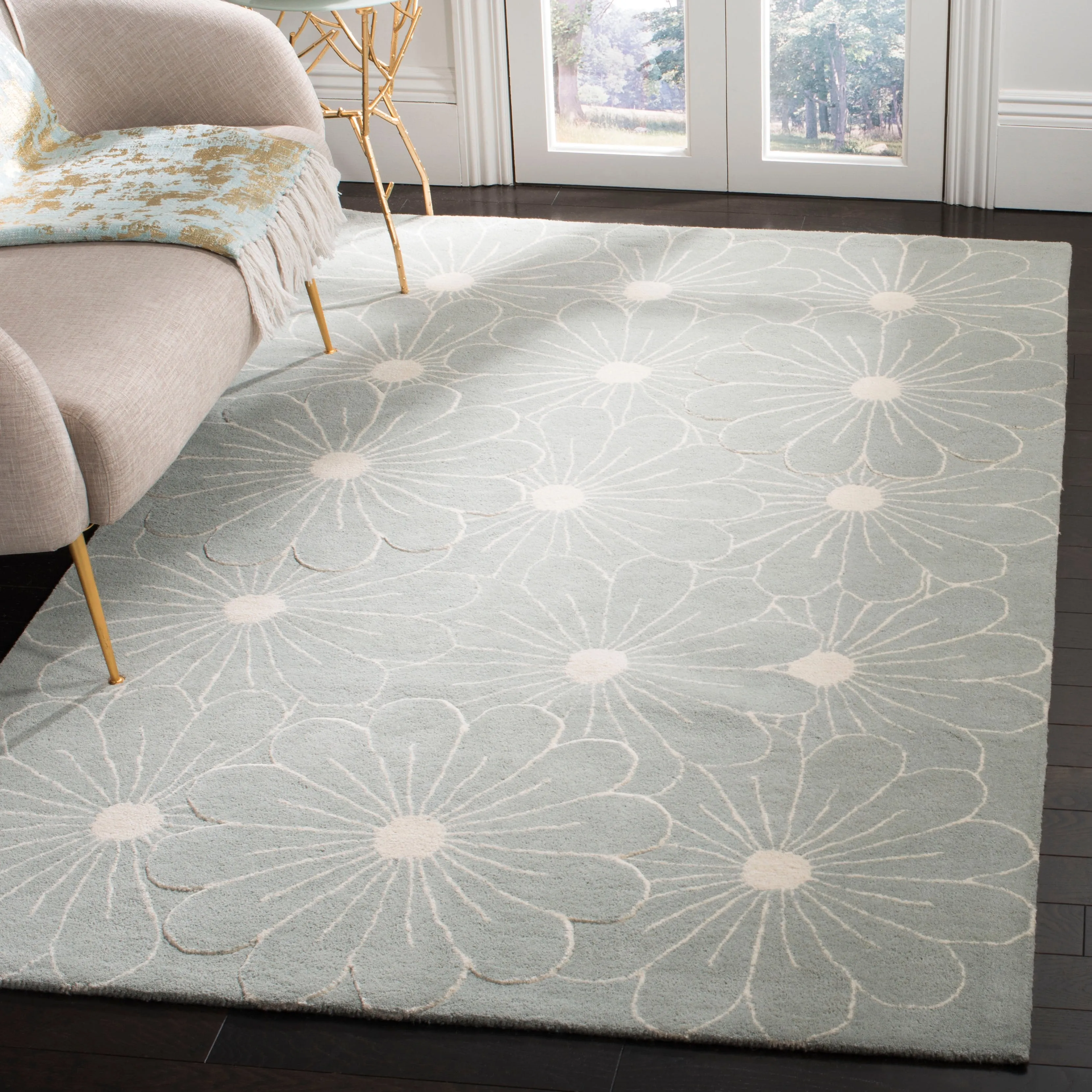 SAFAVIEH Handmade Soho Jenilee Daisies N.Z. Wool Rug