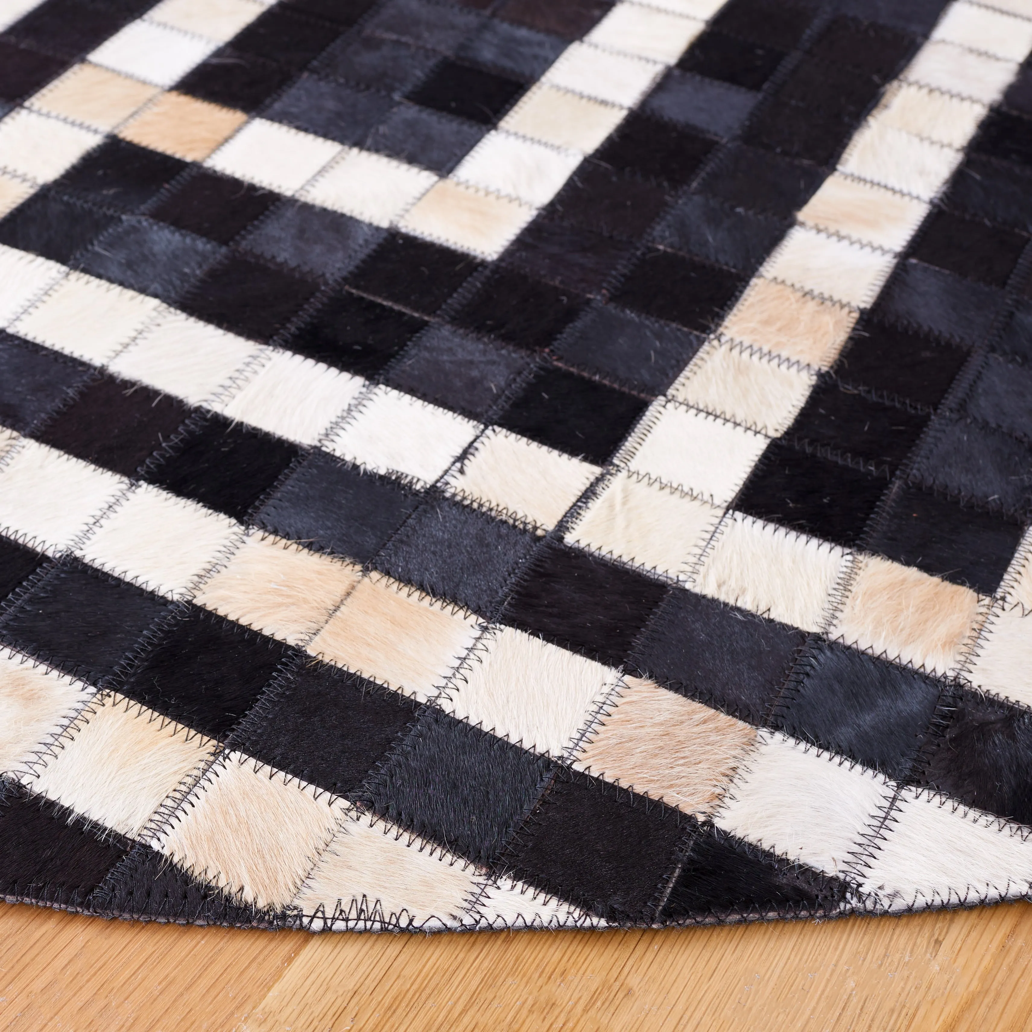 SAFAVIEH Handmade Studio Leather Kacey Modern & Contemporary Leather