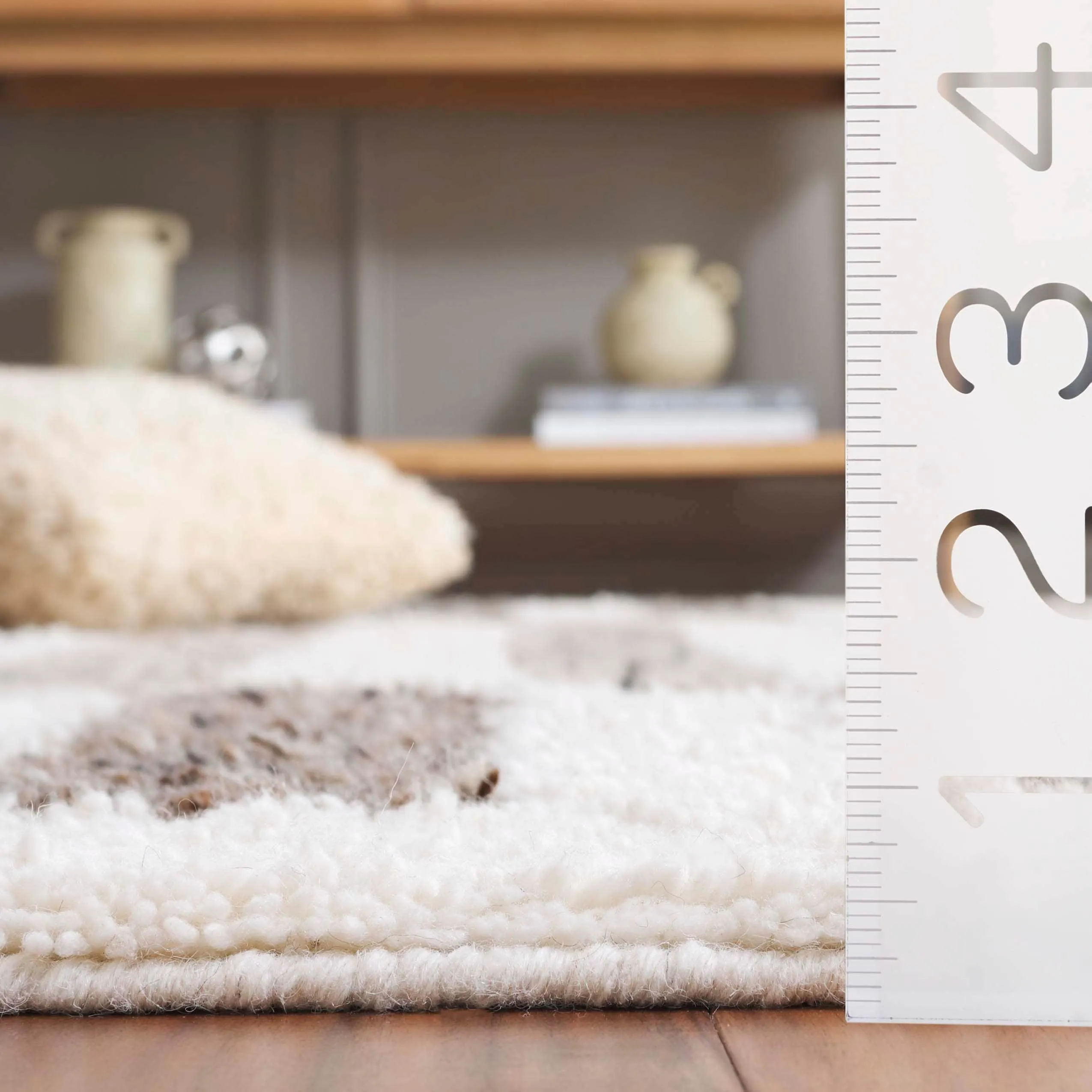 SAFAVIEH Handmade Vermont Chanda Transitional Wool Rug