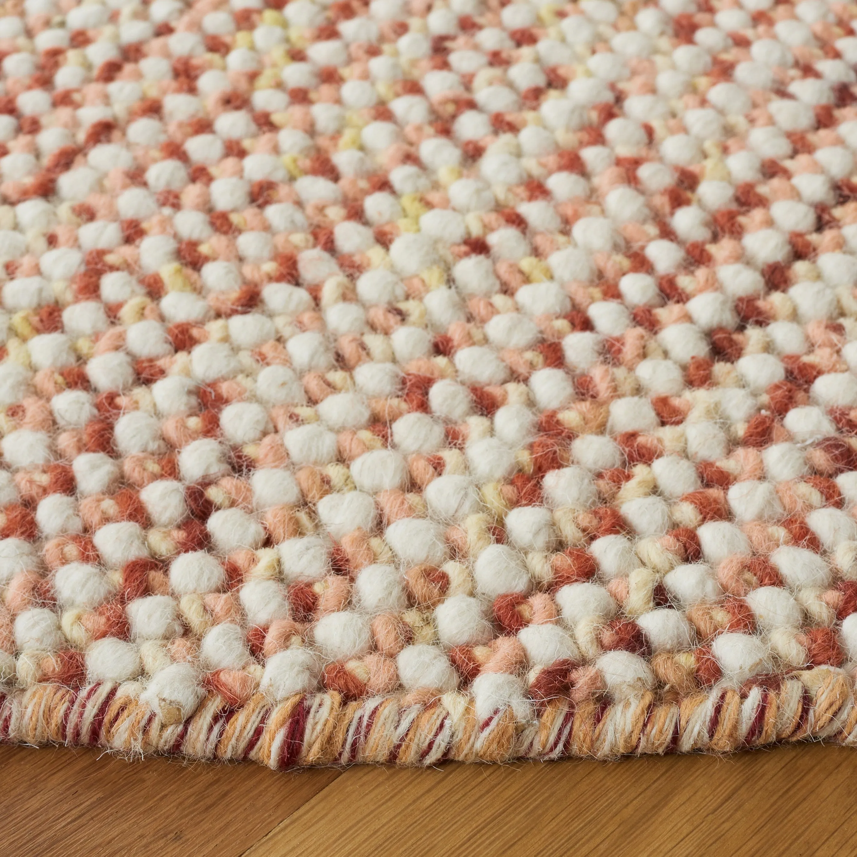 SAFAVIEH Handmade Vermont Coretta Wool Rug