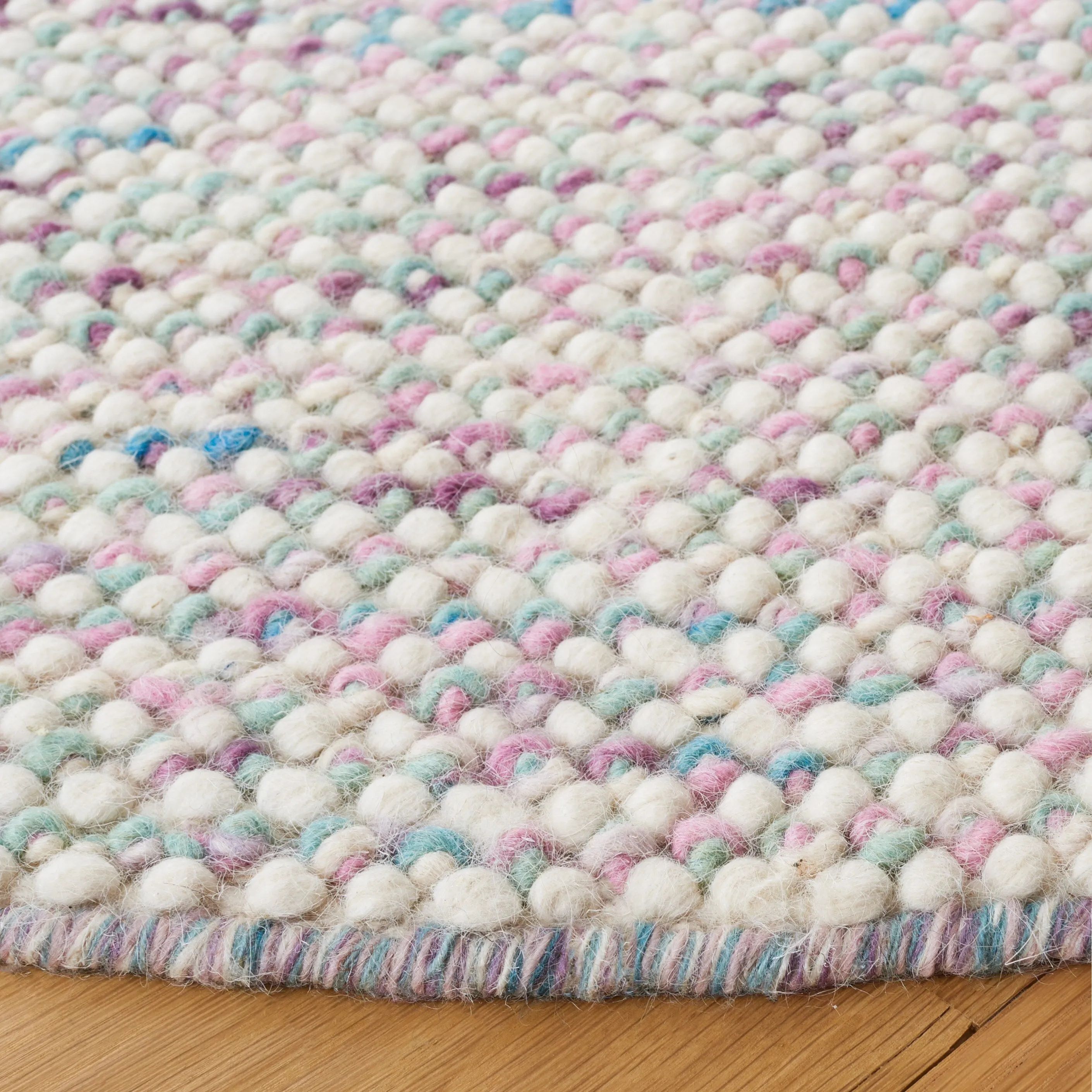 SAFAVIEH Handmade Vermont Coretta Wool Rug