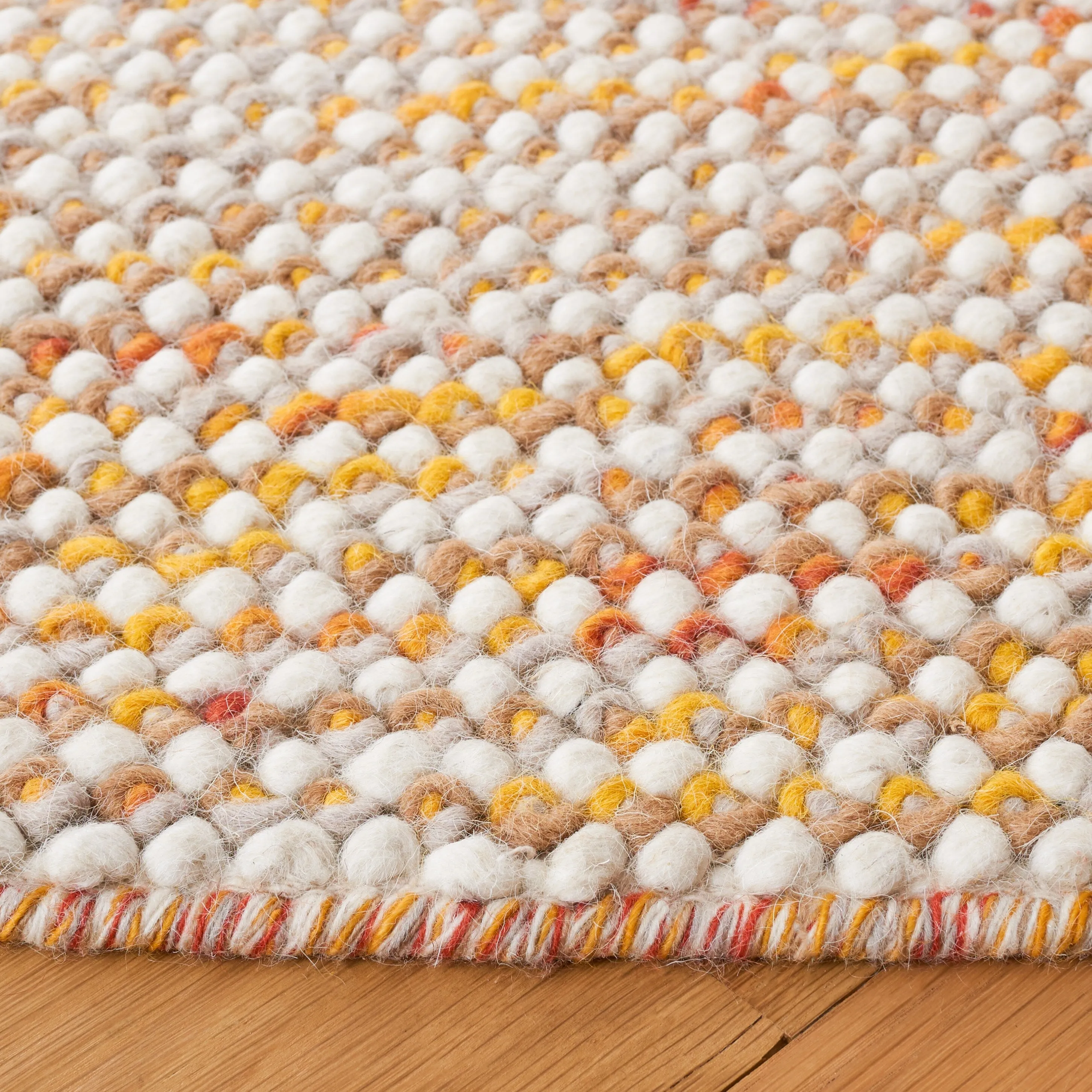 SAFAVIEH Handmade Vermont Coretta Wool Rug