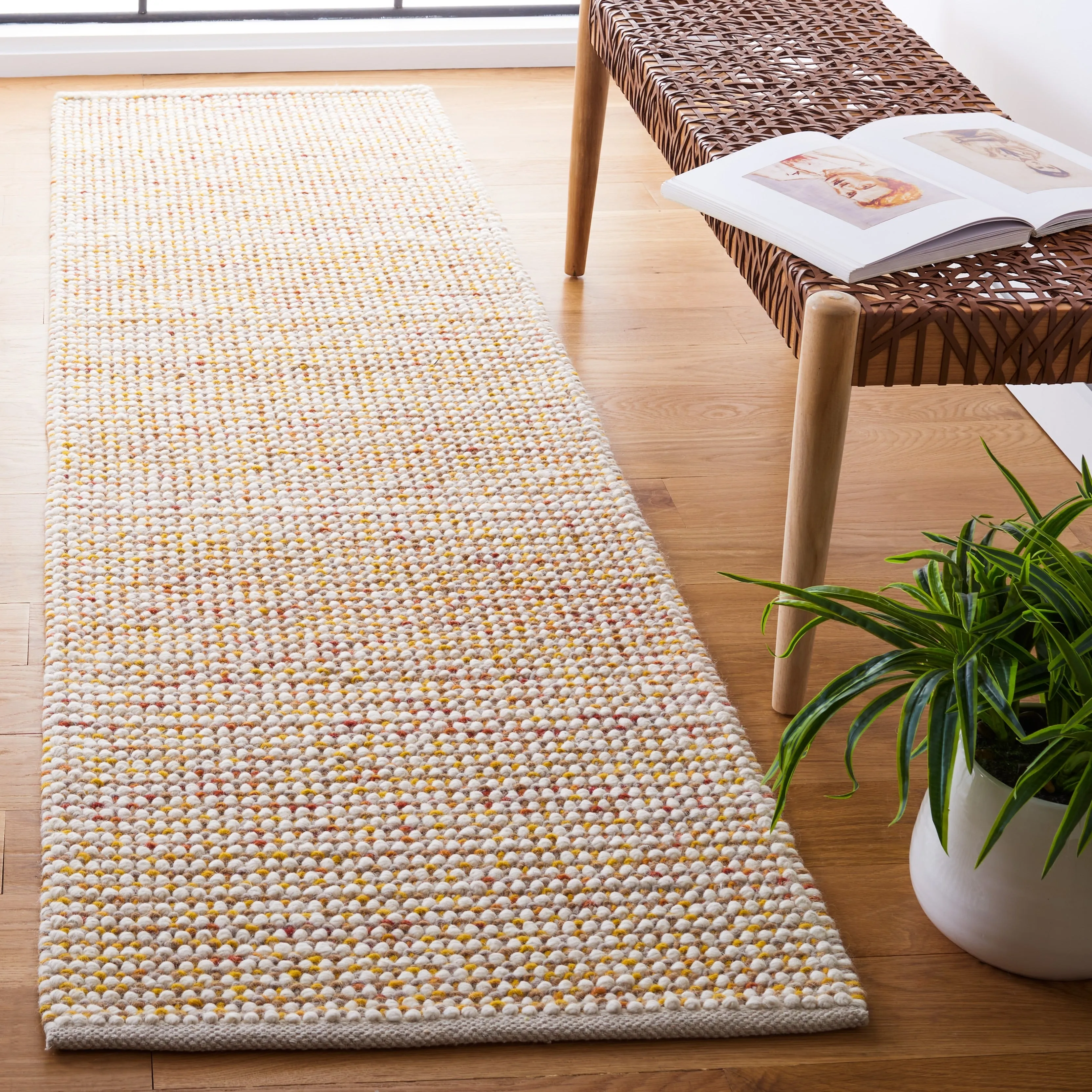 SAFAVIEH Handmade Vermont Coretta Wool Rug