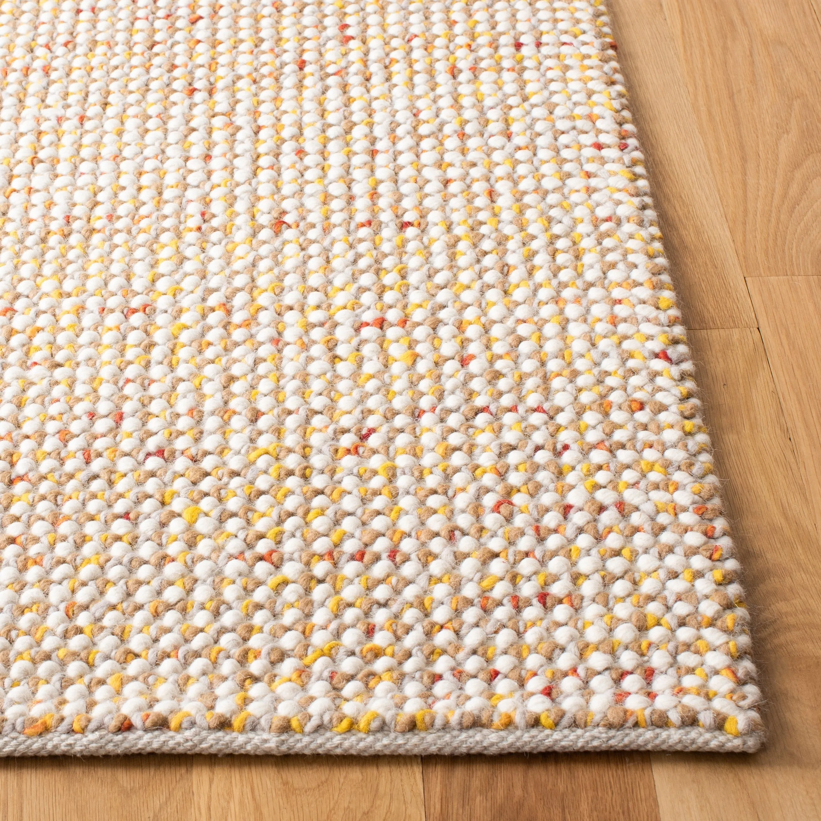SAFAVIEH Handmade Vermont Coretta Wool Rug
