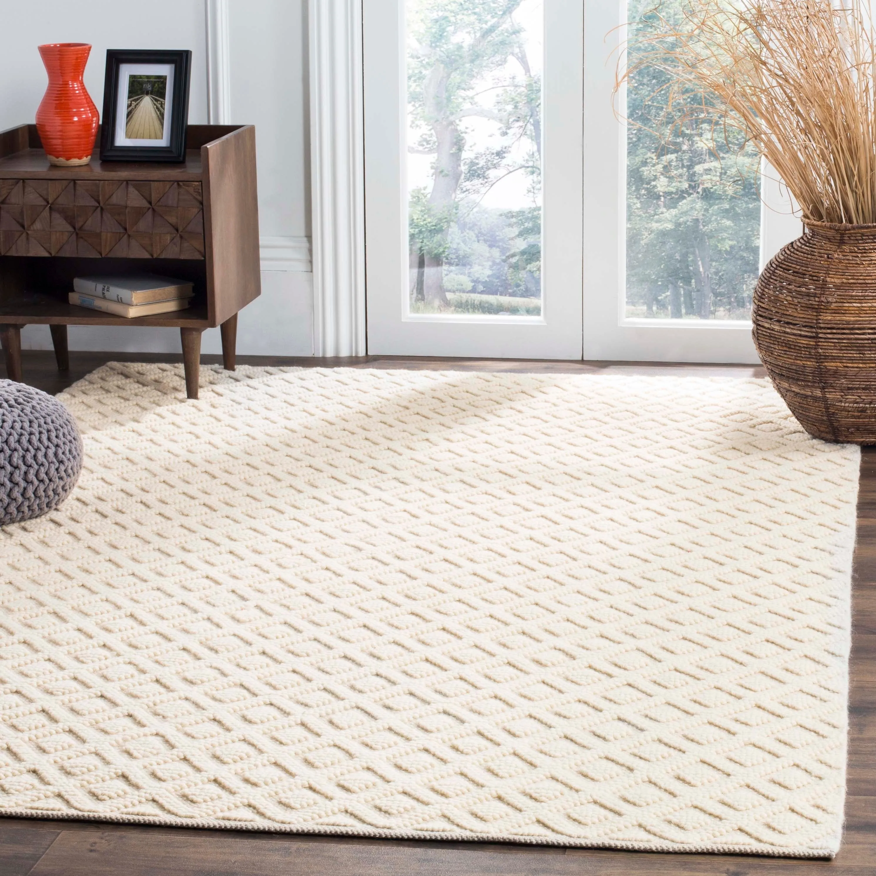SAFAVIEH Handmade Vermont Hariklia Wool Rug