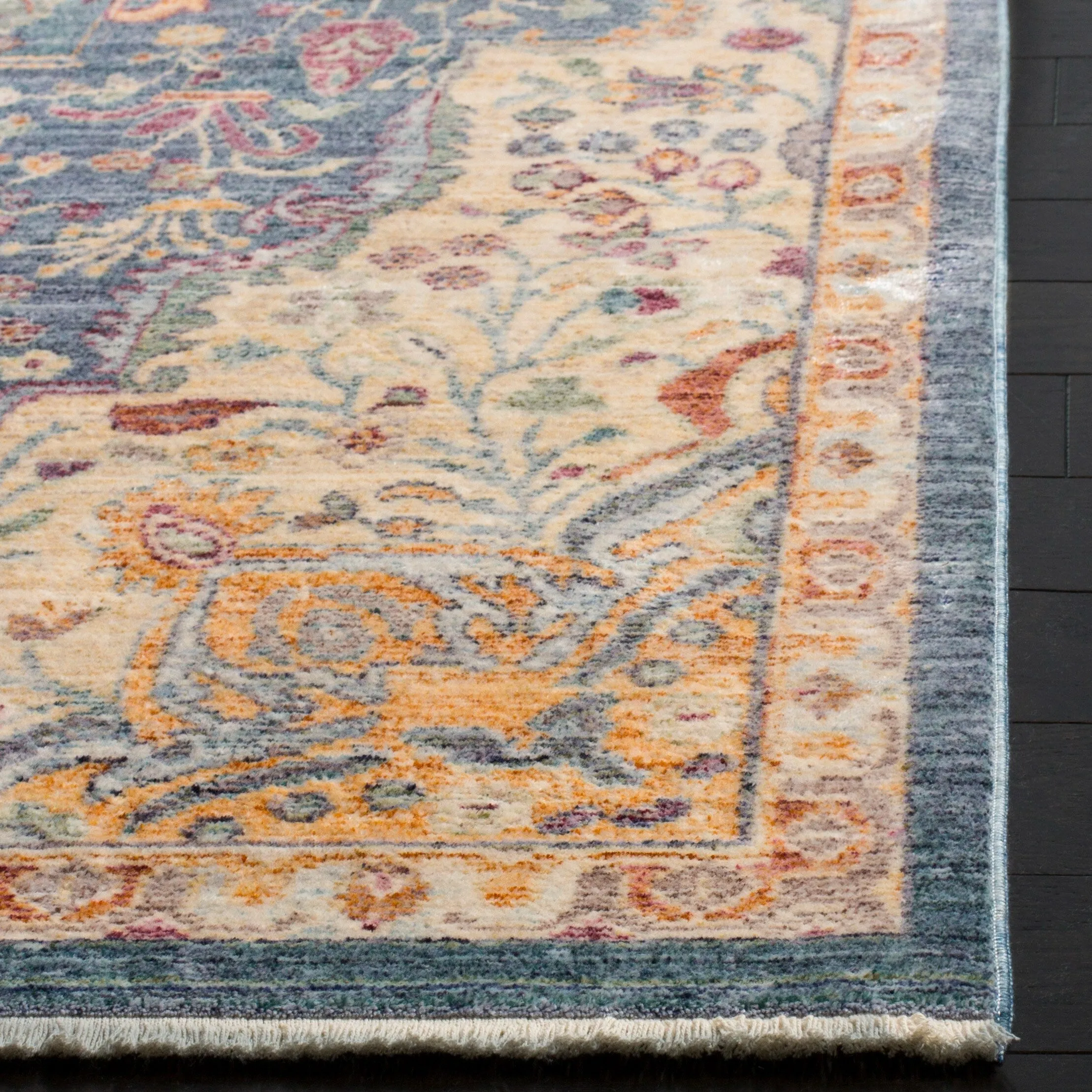 SAFAVIEH Illusion Danette Vintage Boho Oriental Viscose Rug with