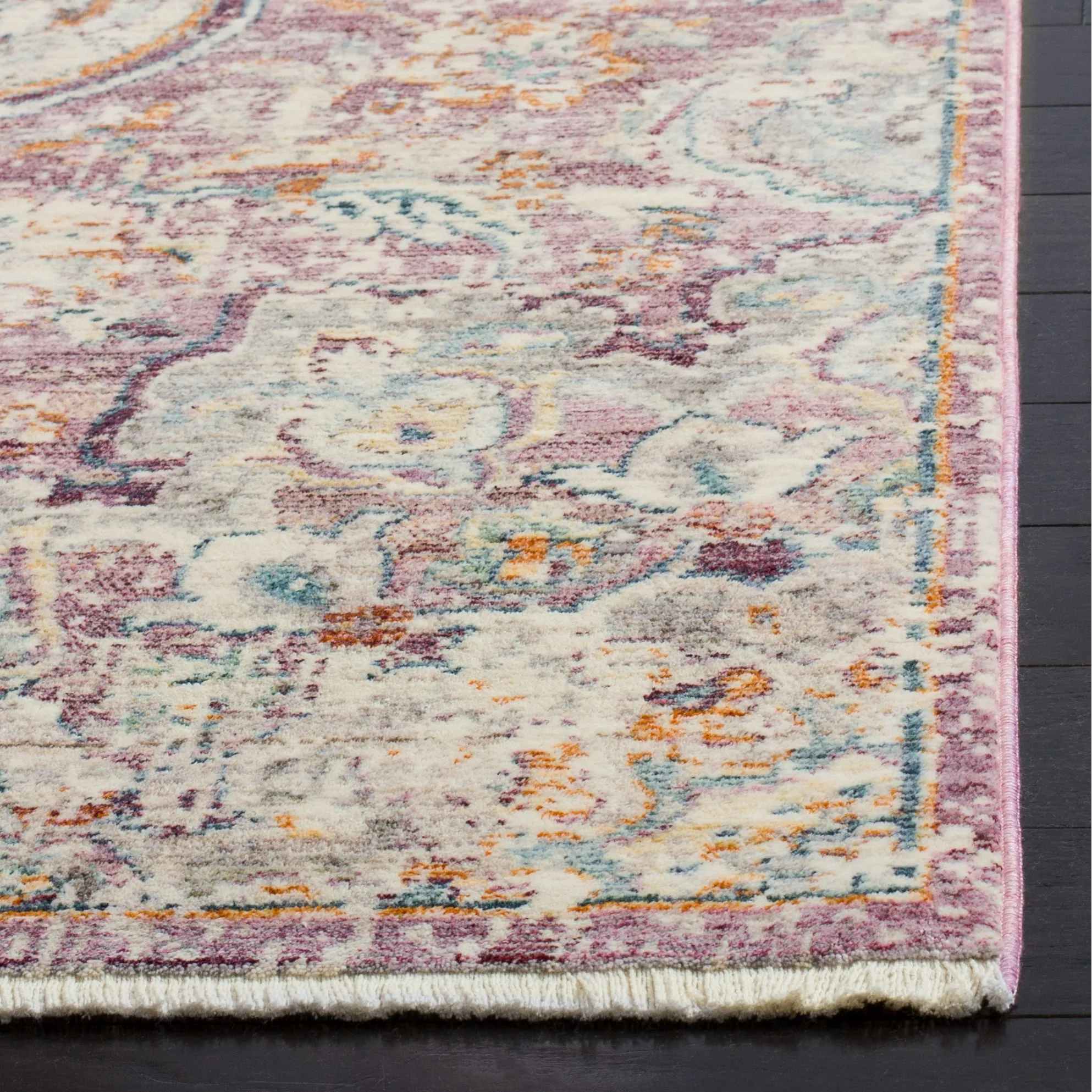 SAFAVIEH Illusion Tricia Vintage Boho Oriental Viscose Medallion Rug