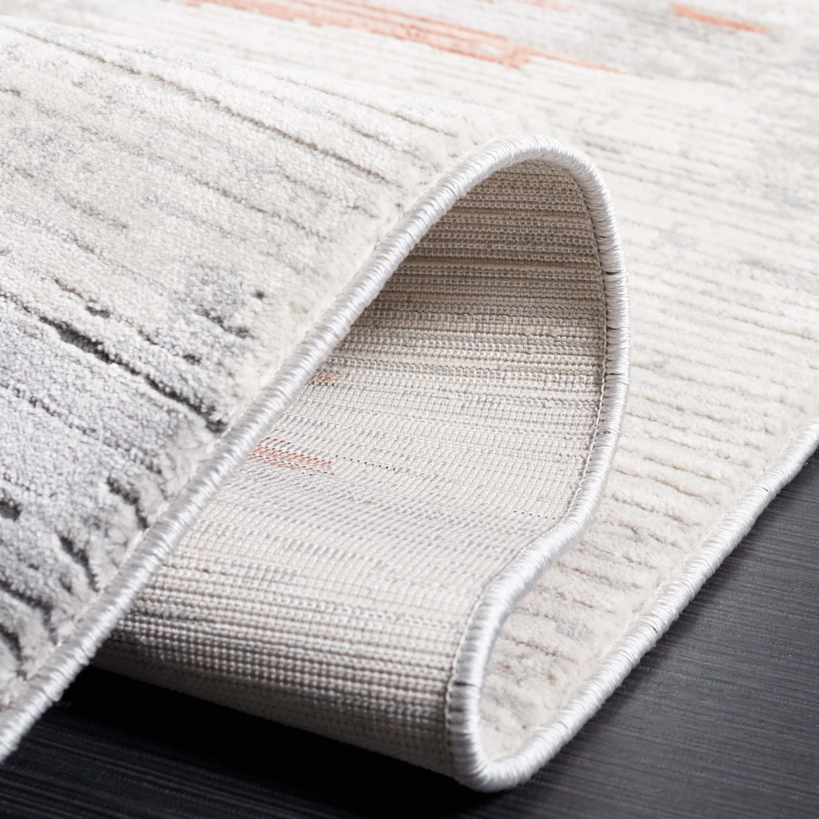 SAFAVIEH Invista Geralyn Modern Abstract Rug