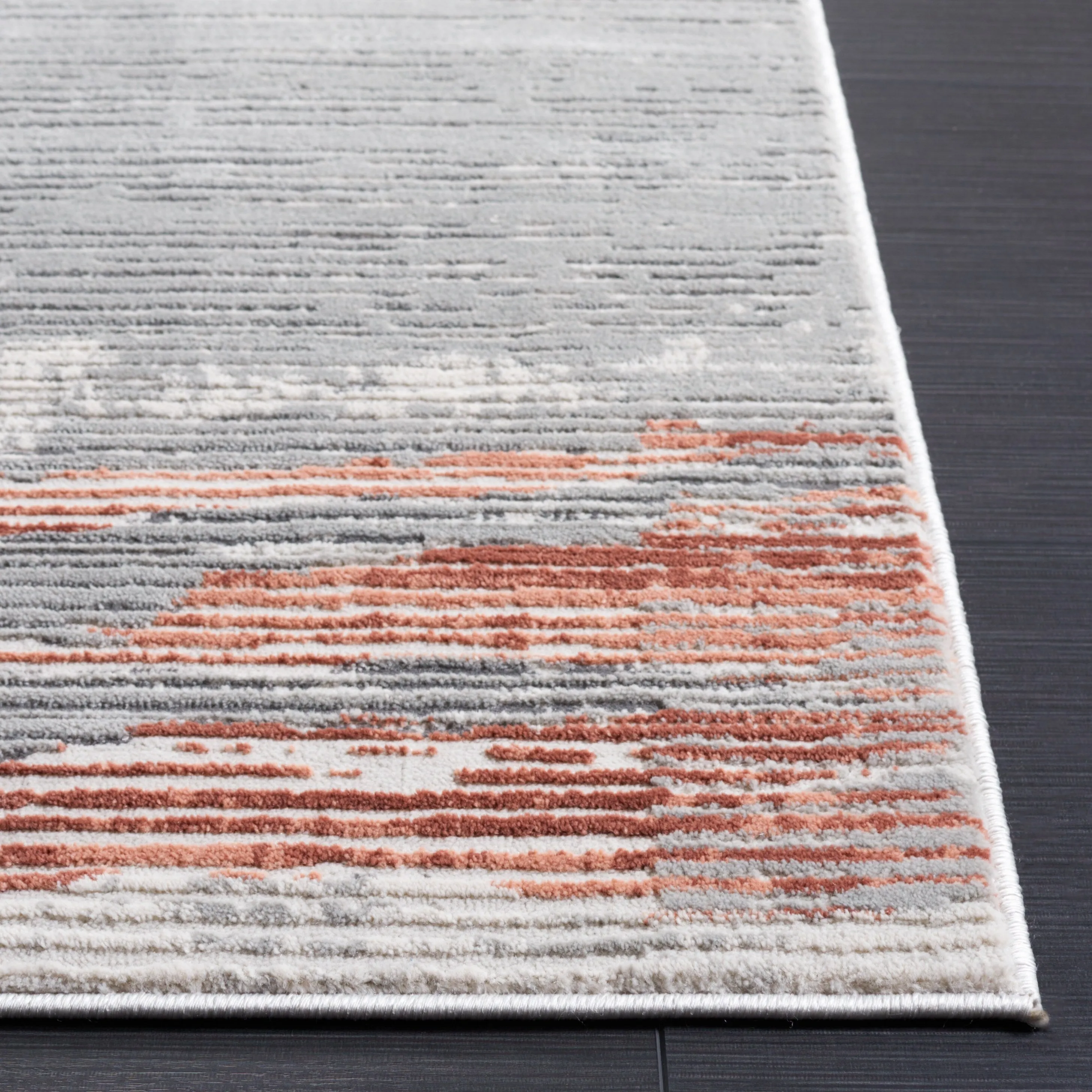 SAFAVIEH Invista Geralyn Modern Abstract Rug