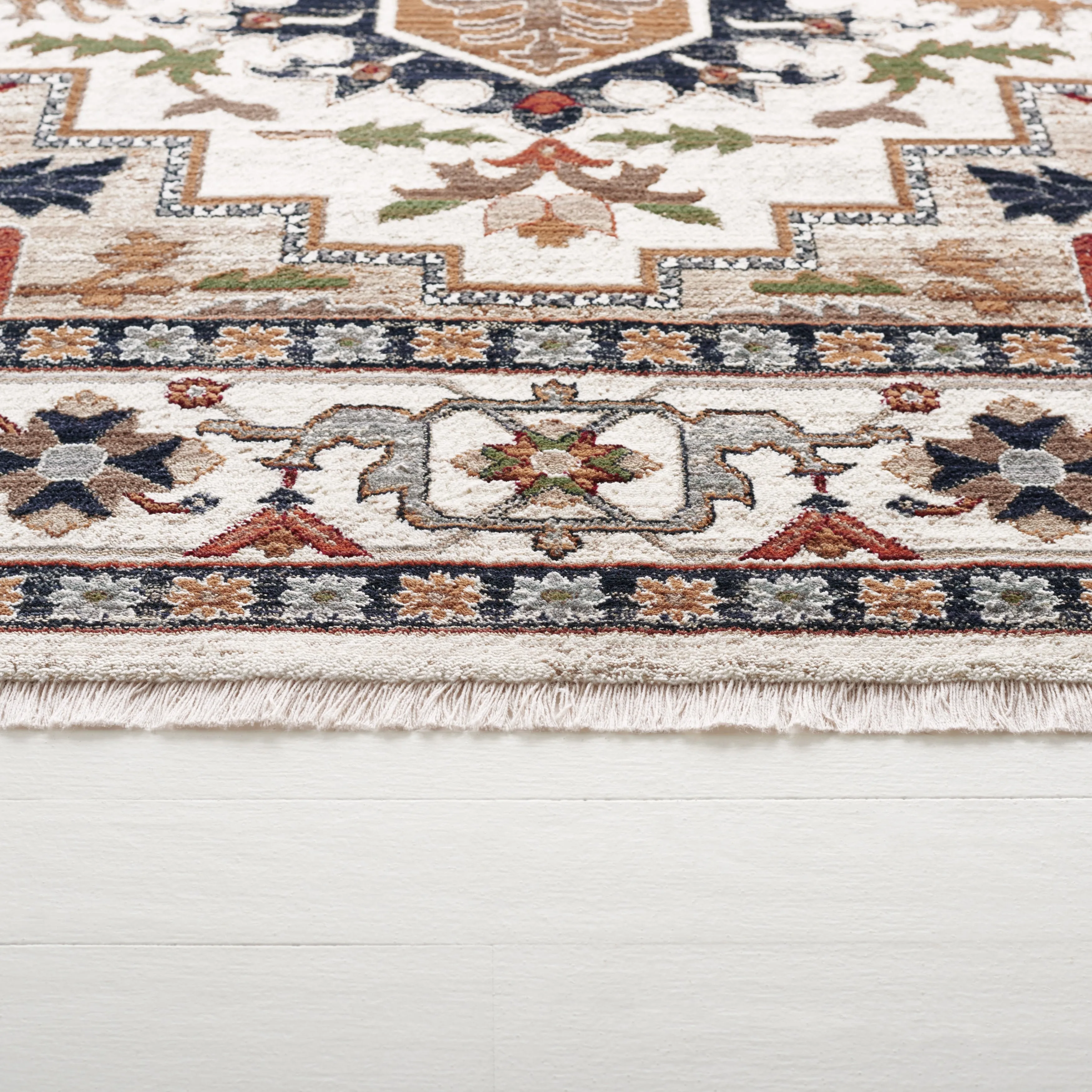 SAFAVIEH Lauren Ralph Lauren Siegharda Traditional Oriental Rug