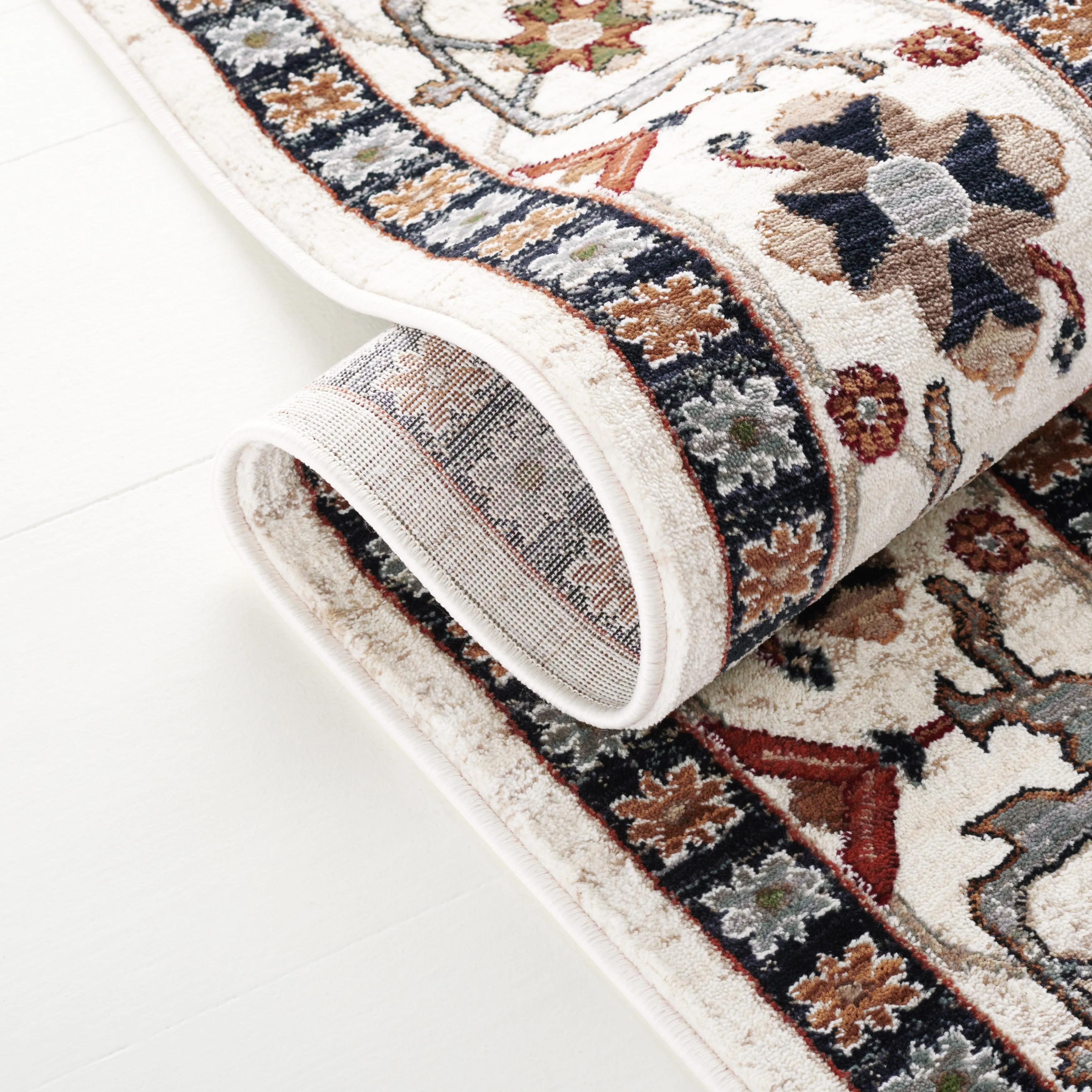 SAFAVIEH Lauren Ralph Lauren Siegharda Traditional Oriental Rug