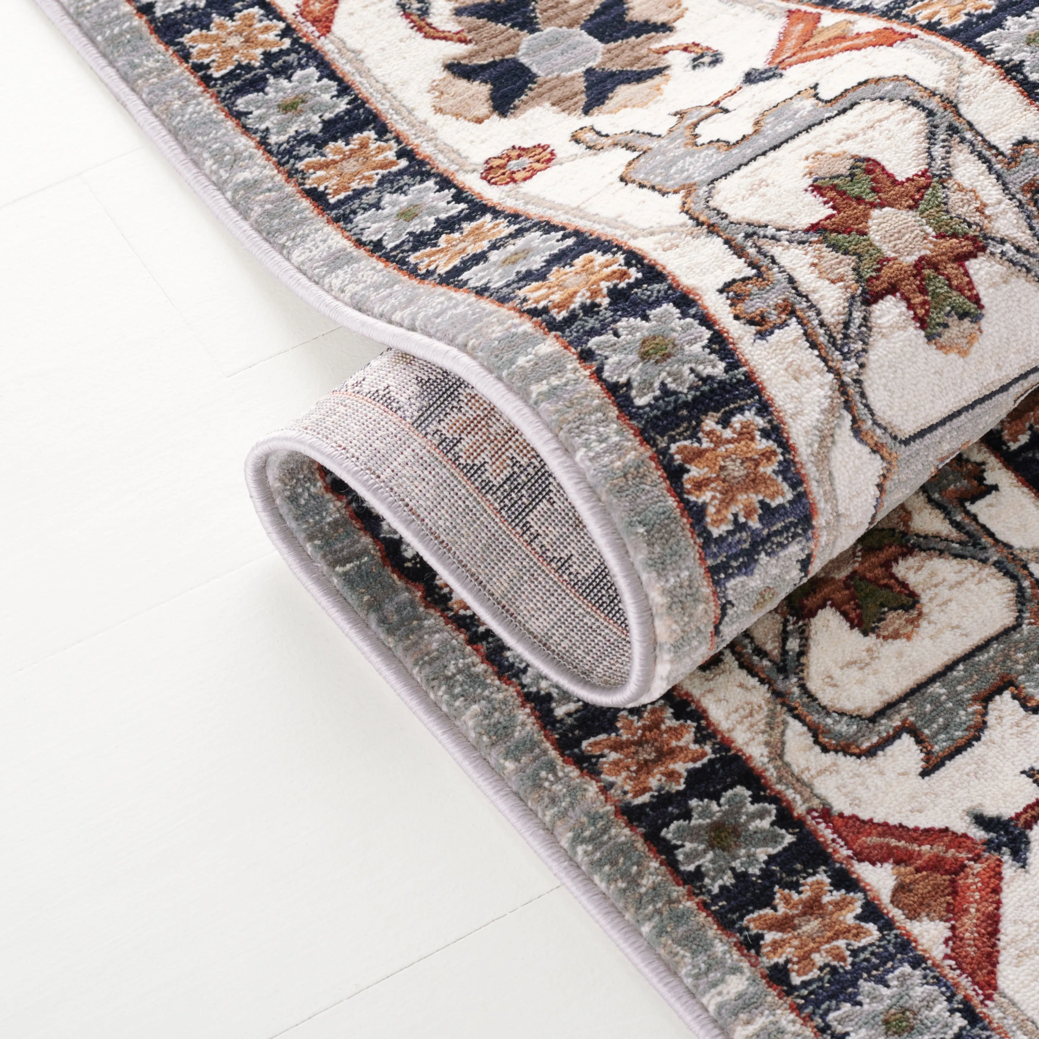 SAFAVIEH Lauren Ralph Lauren Siegharda Traditional Oriental Rug