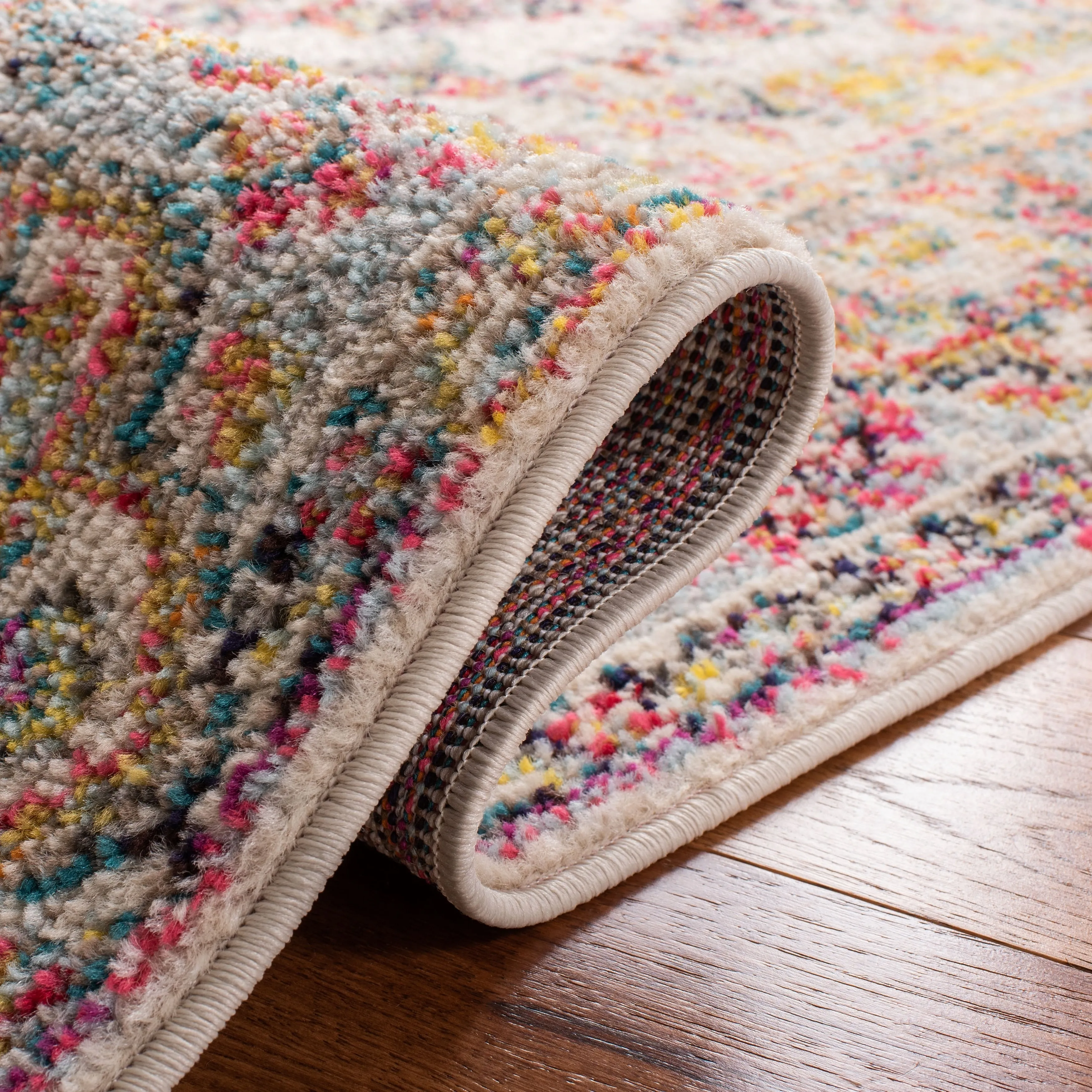 SAFAVIEH Madison Joline Vintage Oriental Rug