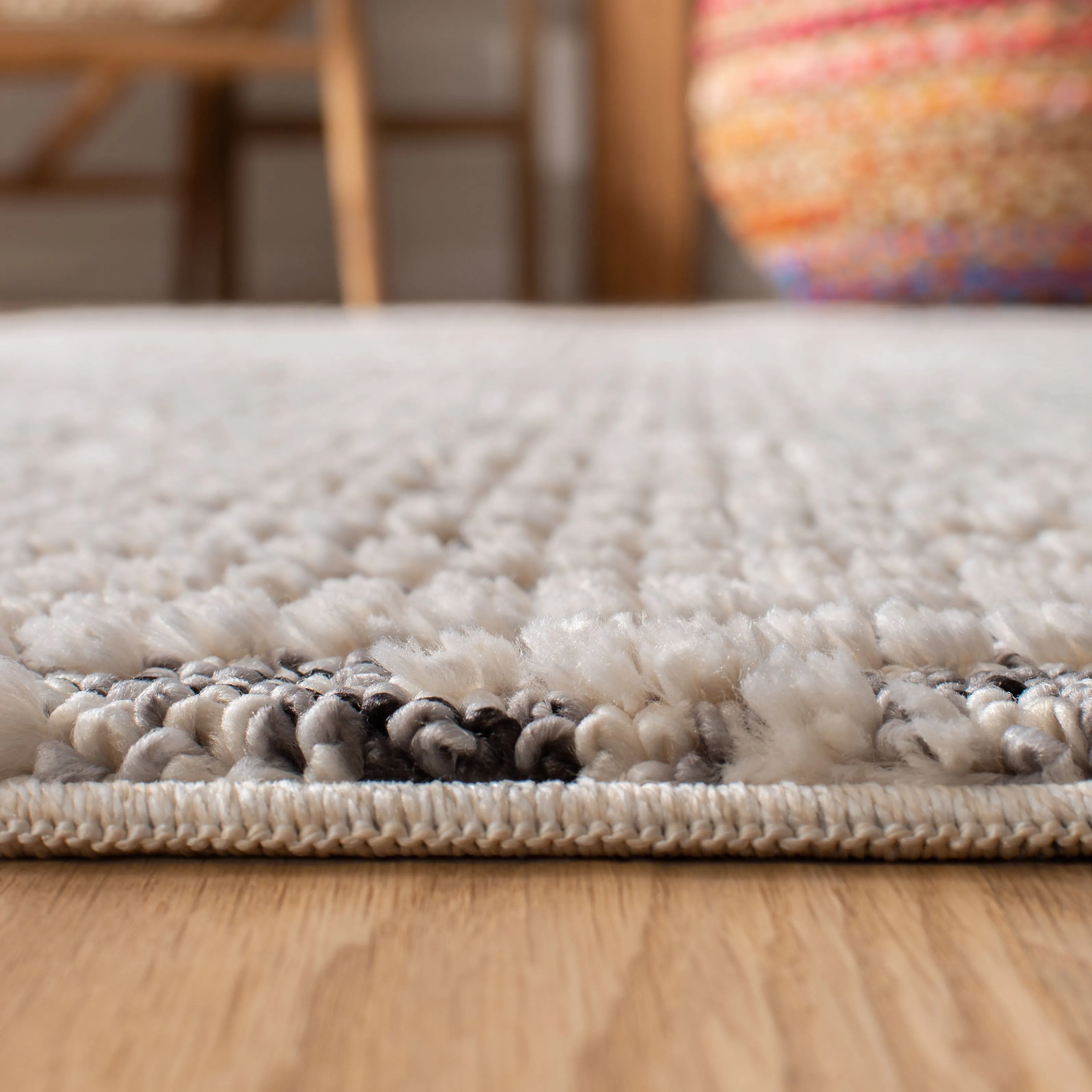 SAFAVIEH Marrakech Bohemian & Eclectic Waneta Oriental Ivory/Blue Polyester Rug