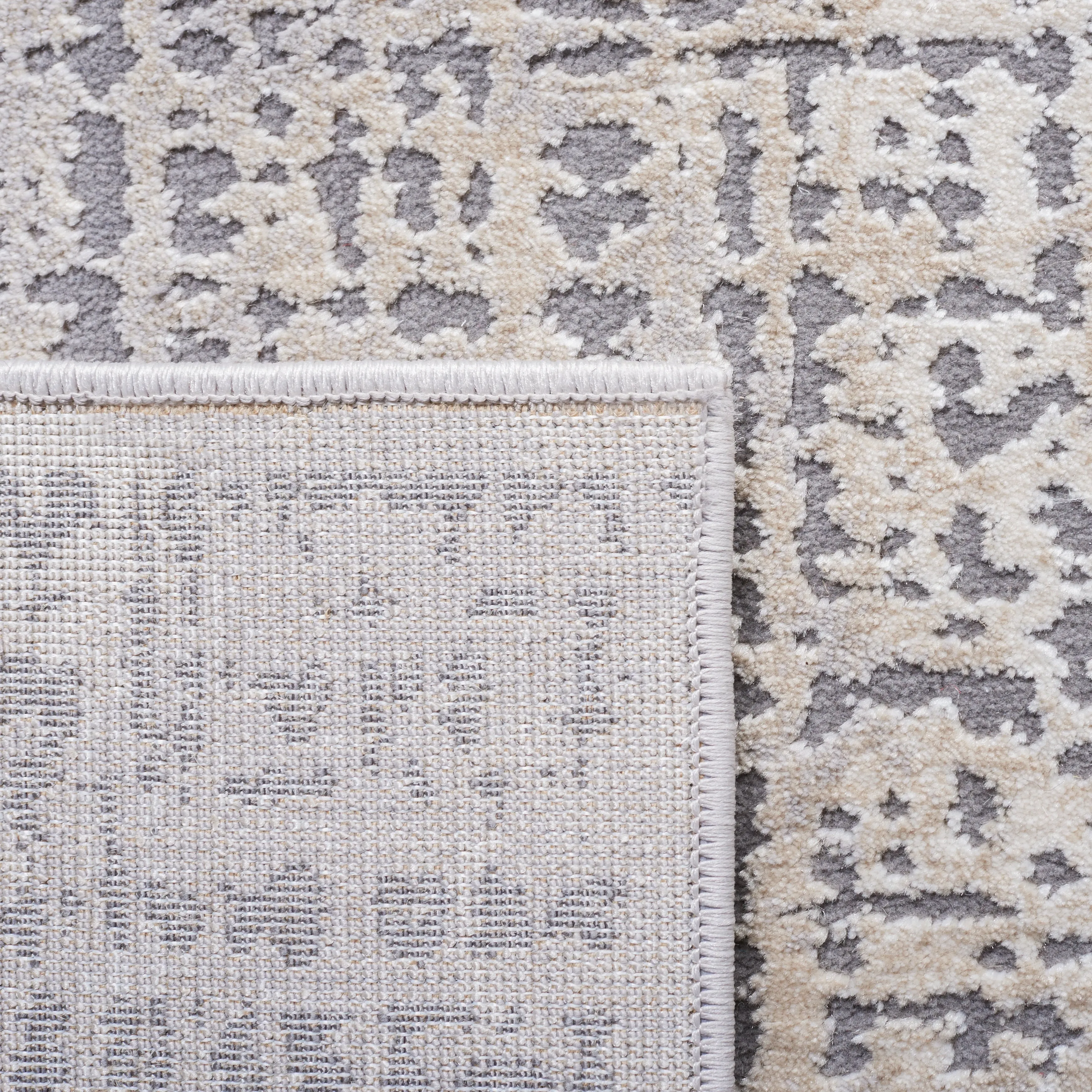 SAFAVIEH Meadow Jilia Modern Abstract Rug