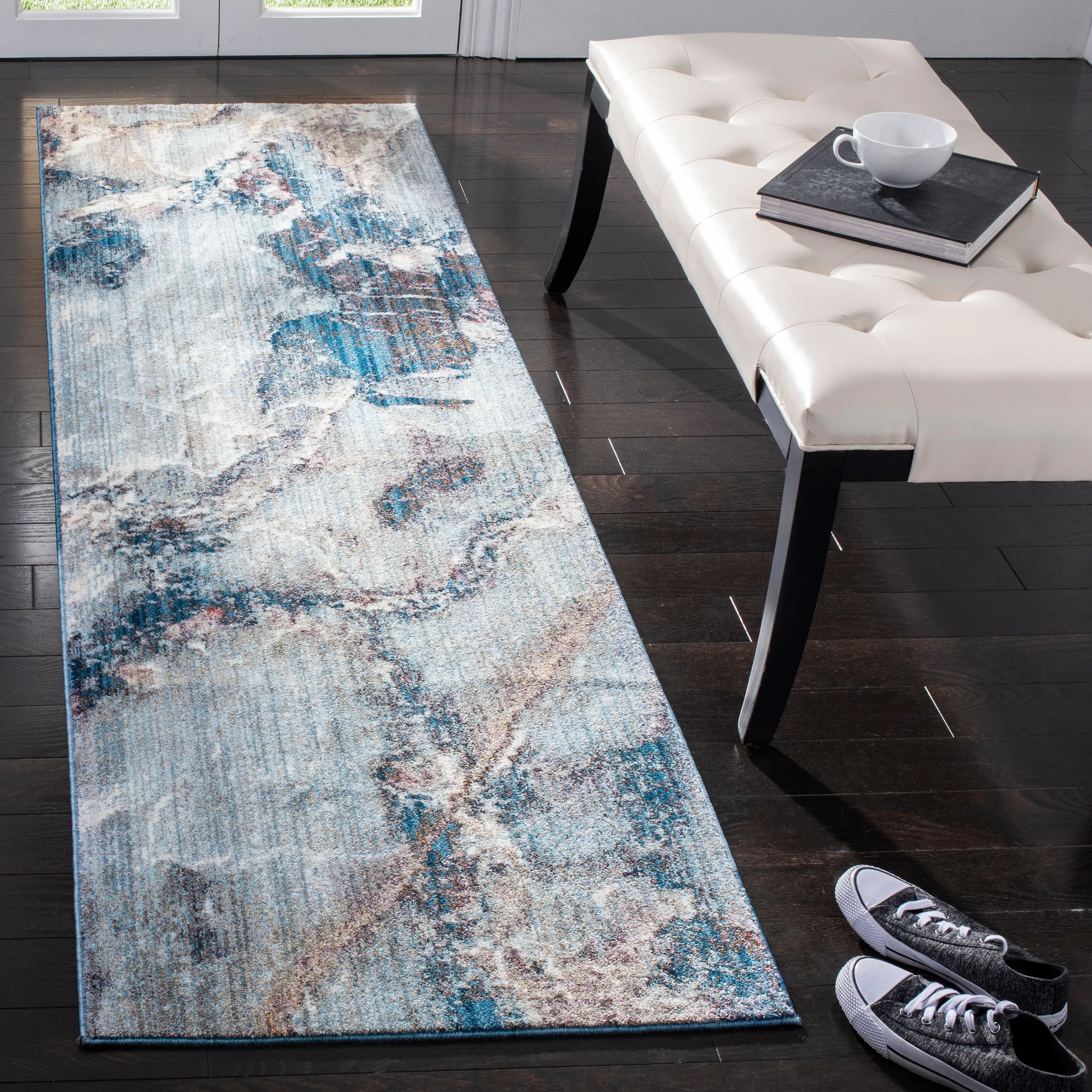 SAFAVIEH Monray Irine Modern Abstract Polyester Rug