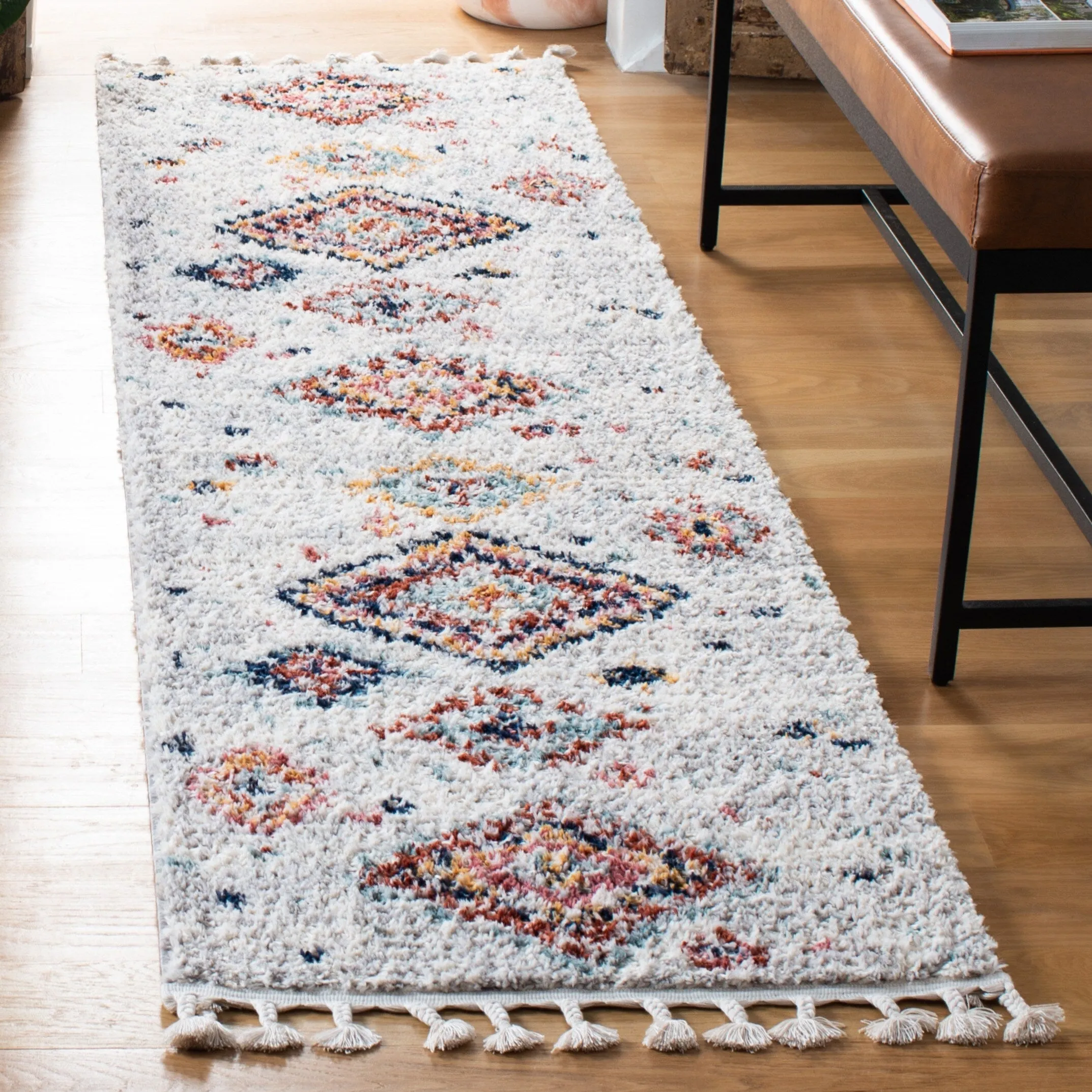 SAFAVIEH Morocco Boho Manila Tribal Rug
