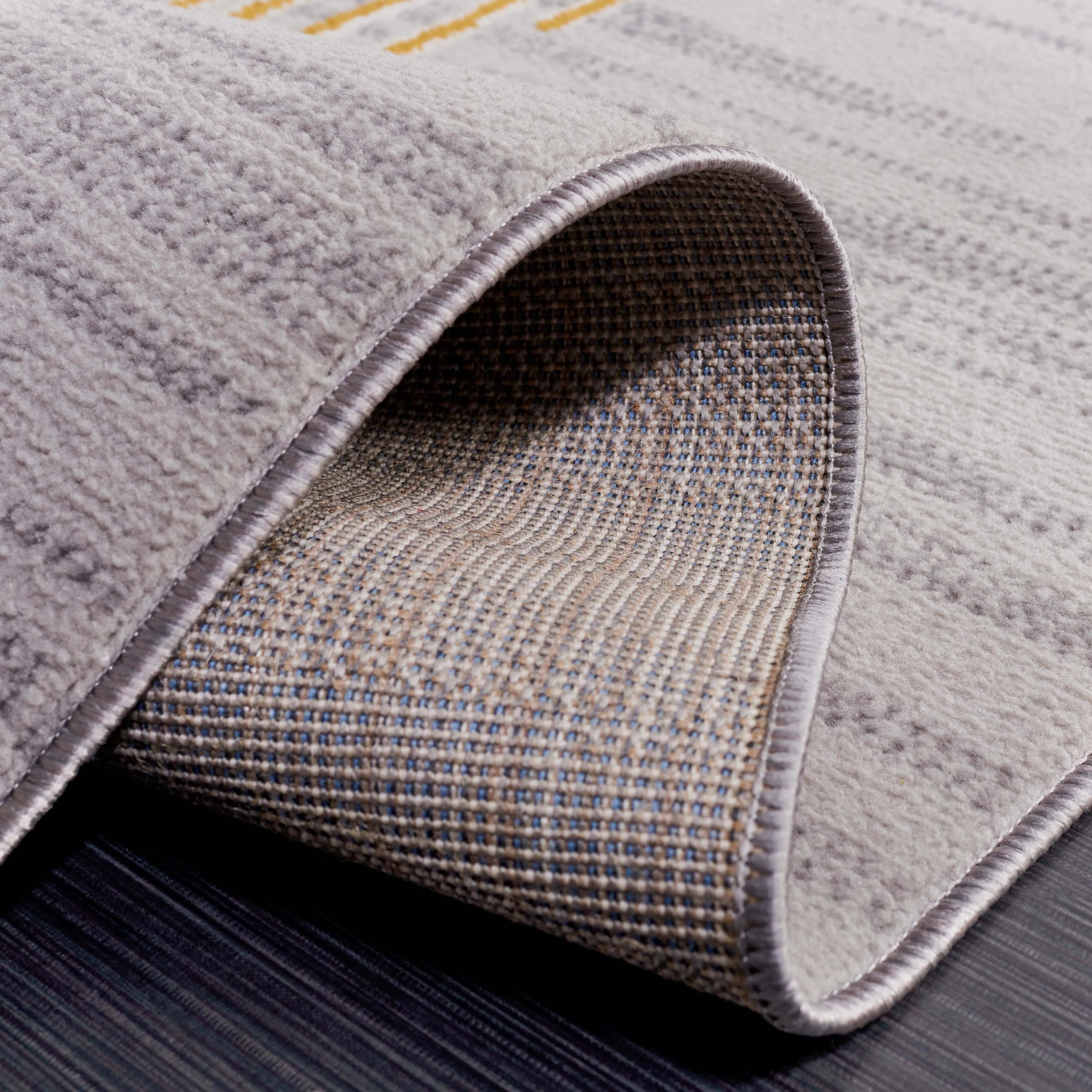 SAFAVIEH Odyssey Lisianne Mid-Century Modern Rug