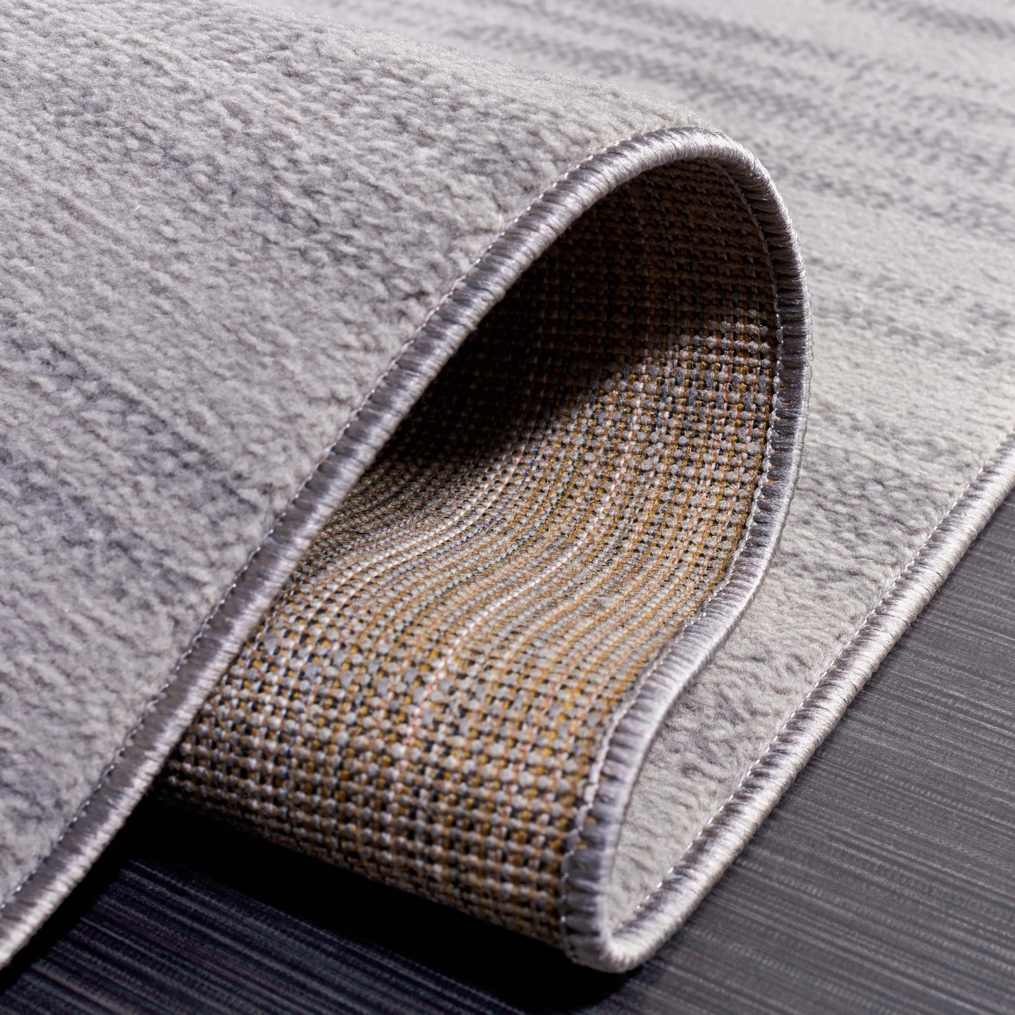 SAFAVIEH Odyssey Lisianne Mid-Century Modern Rug