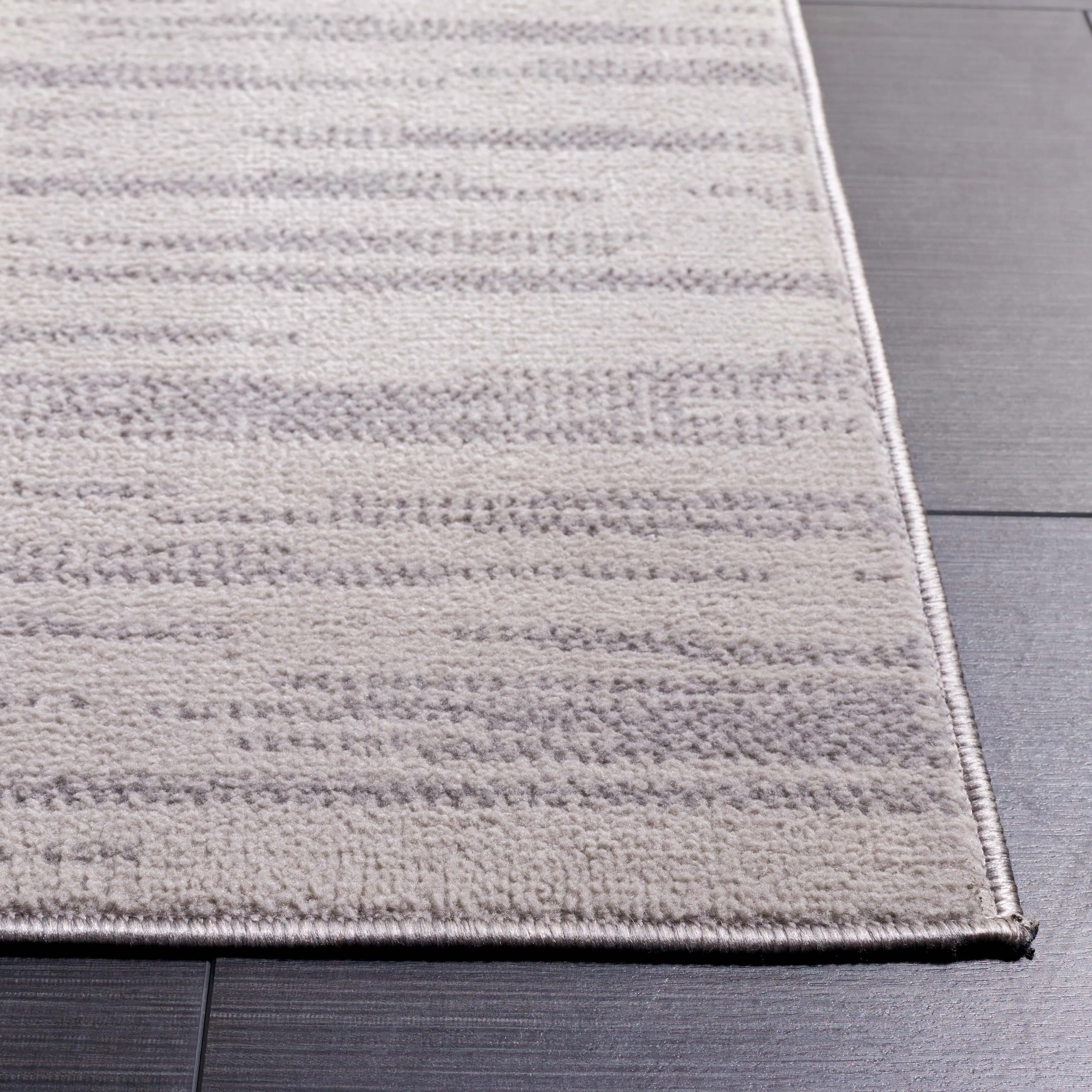 SAFAVIEH Odyssey Lisianne Mid-Century Modern Rug