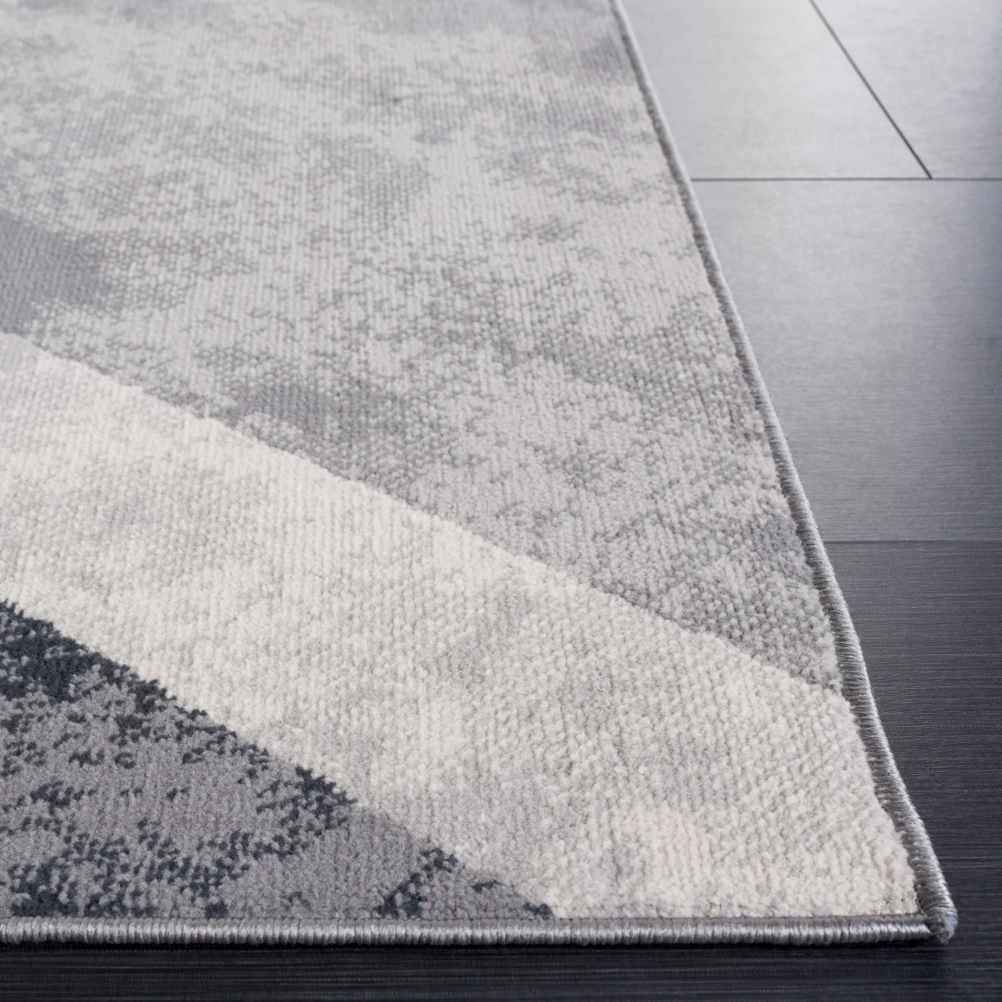 SAFAVIEH Odyssey Melanie Mid-Century Modern Rug