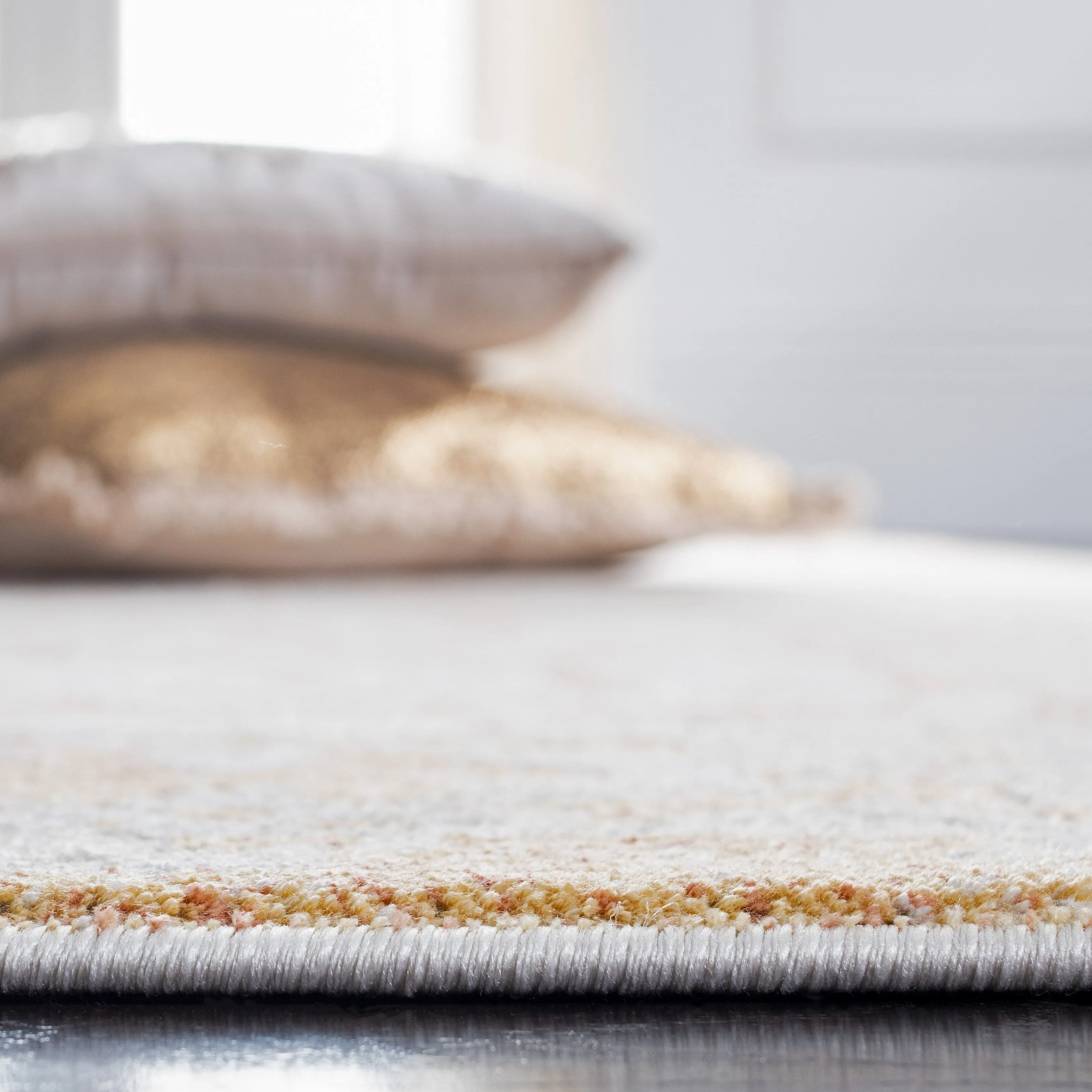 SAFAVIEH Palermo Savilla Vintage Boho Oriental Viscose Rug