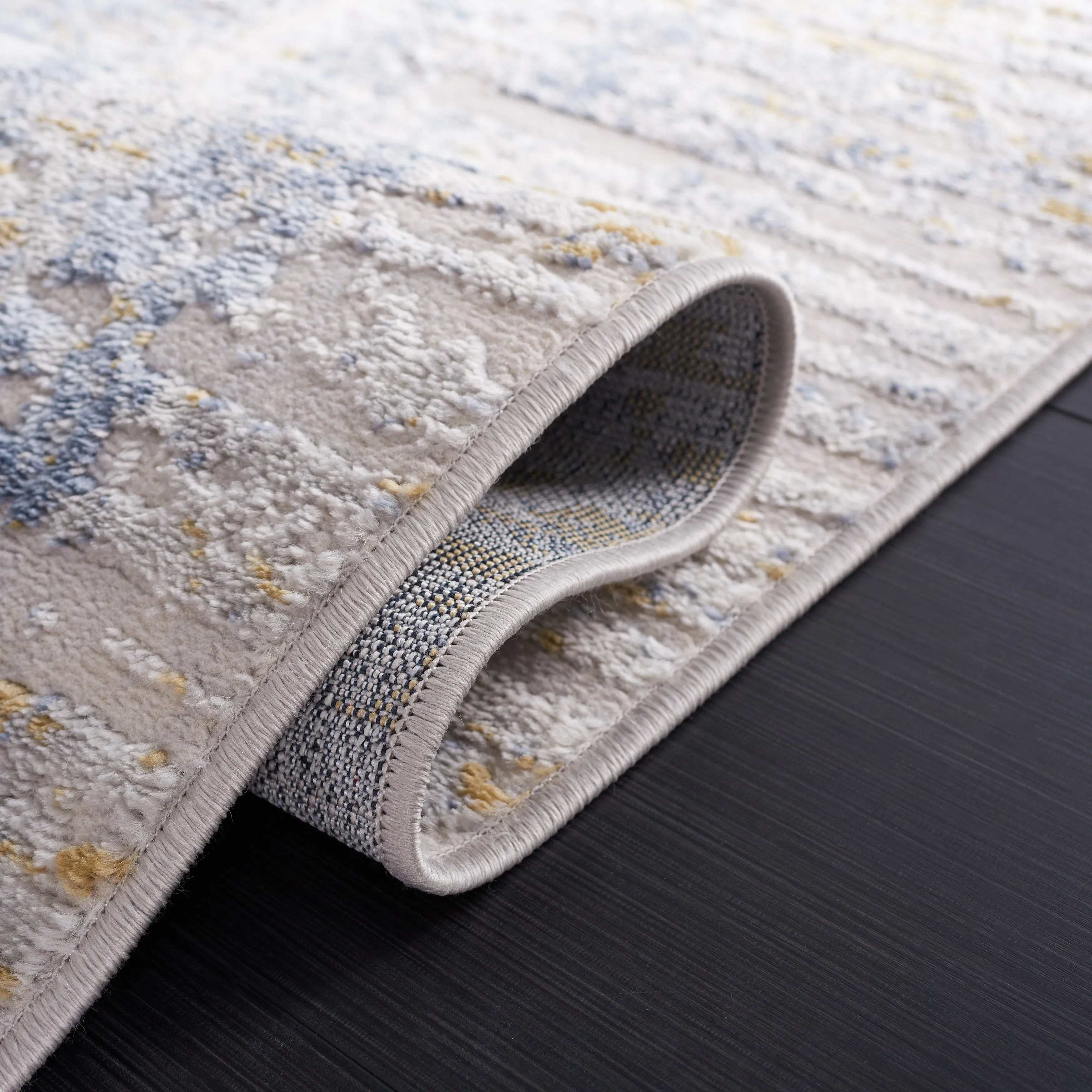 SAFAVIEH Palma Deetta Modern Abstract Rug