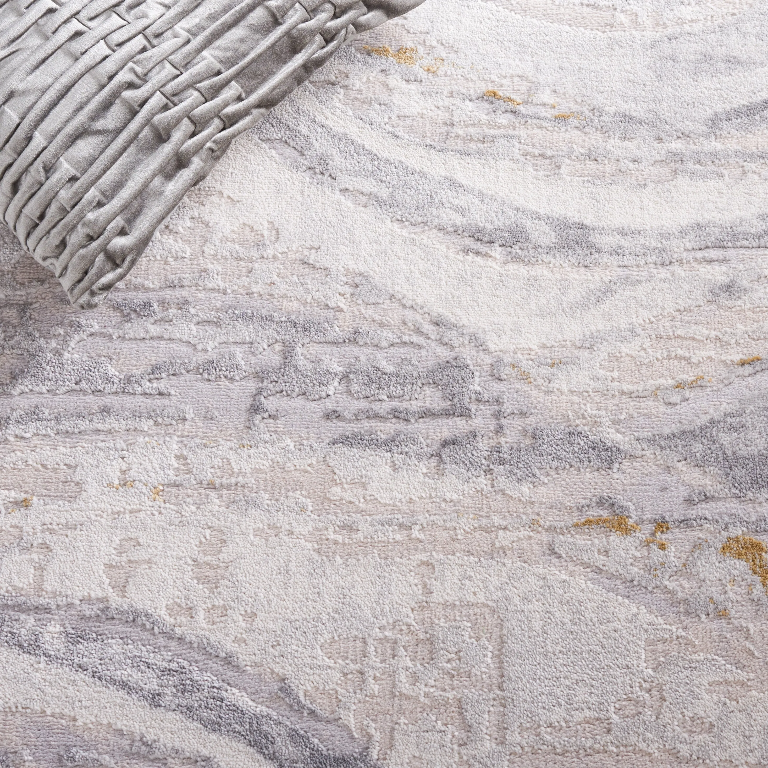 SAFAVIEH Palma Lovey Modern Abstract Rug