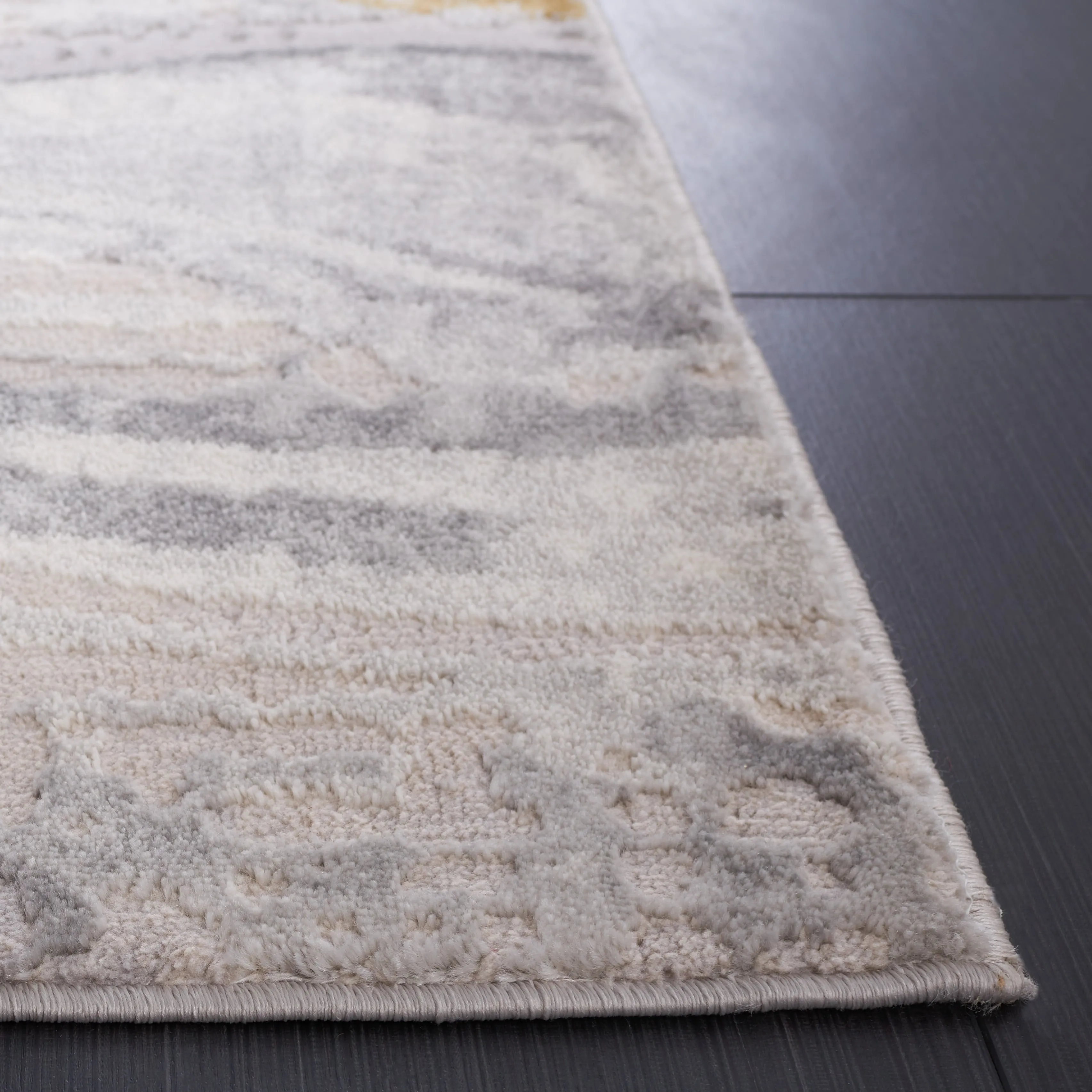 SAFAVIEH Palma Lovey Modern Abstract Rug