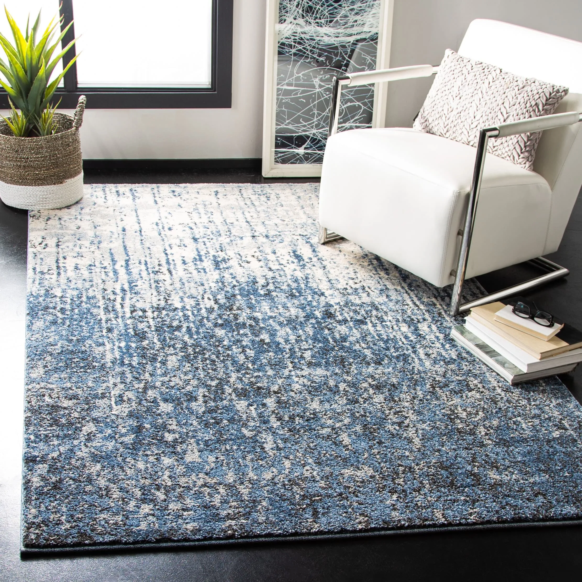 SAFAVIEH. Retro Christene Modern Abstract Rug