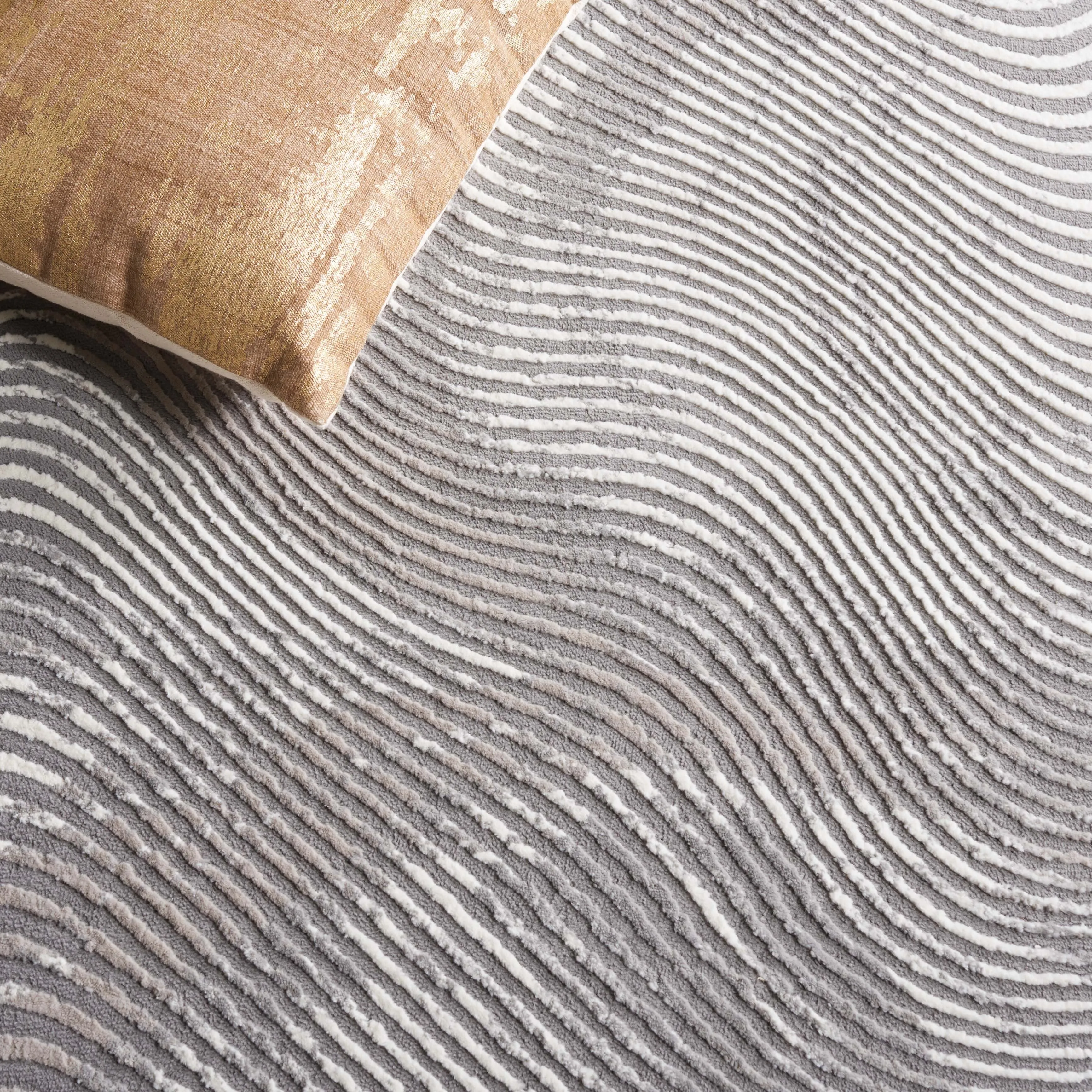 SAFAVIEH Revive Allene Transitional Rug