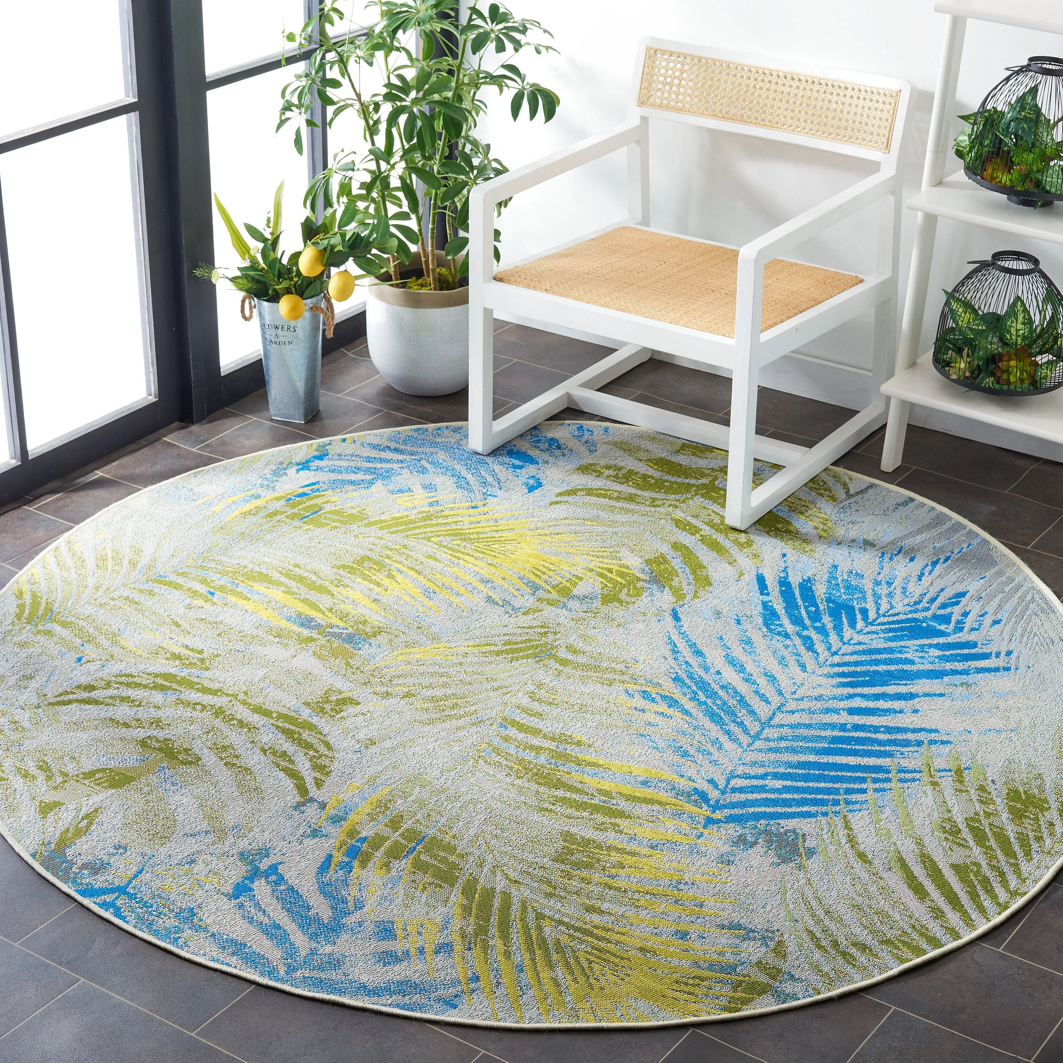 SAFAVIEH Summer Palmey Tropical Indoor/ Outdoor Waterproof Patio Backyard Rug