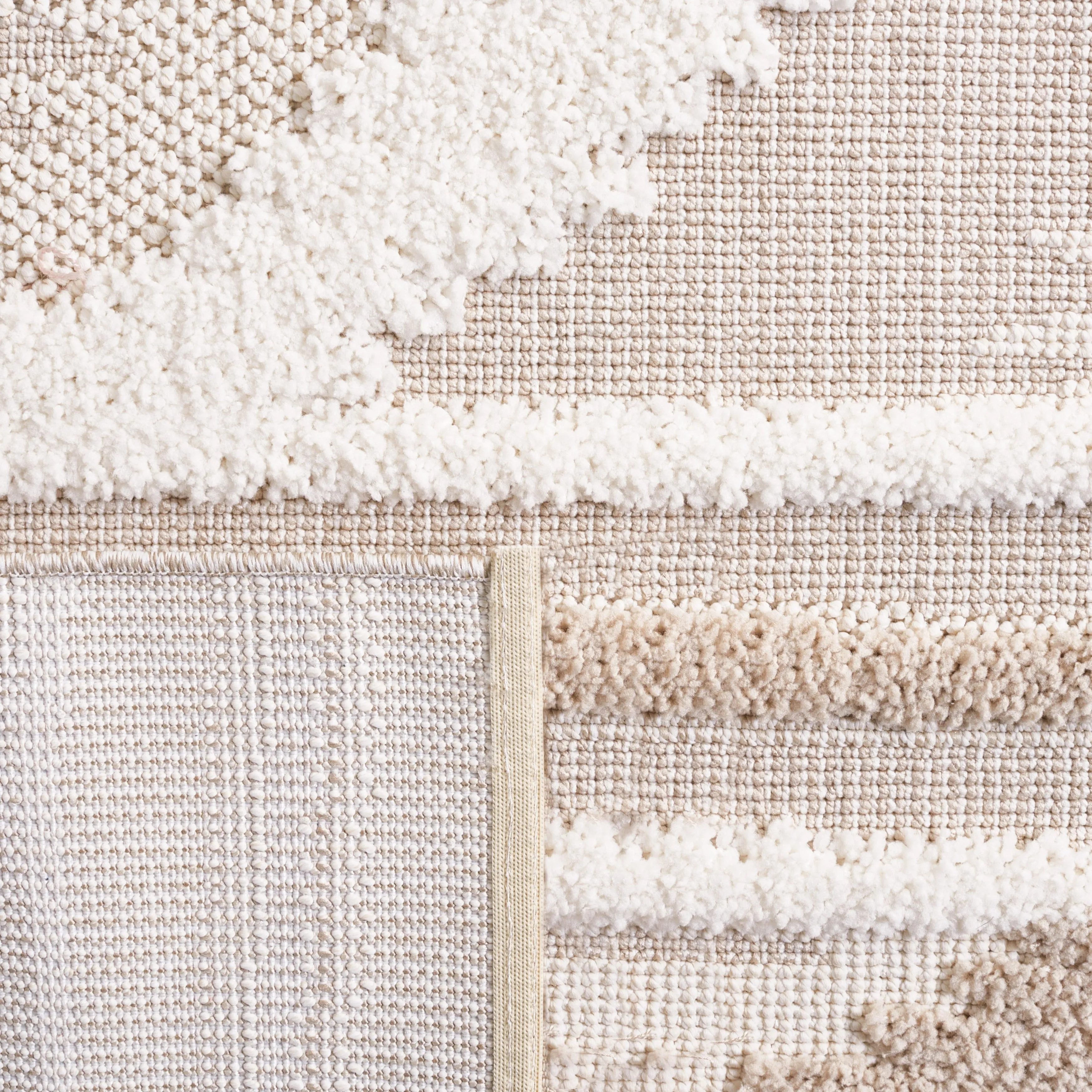 SAFAVIEH Trends Emelie Boho Chevron Rug