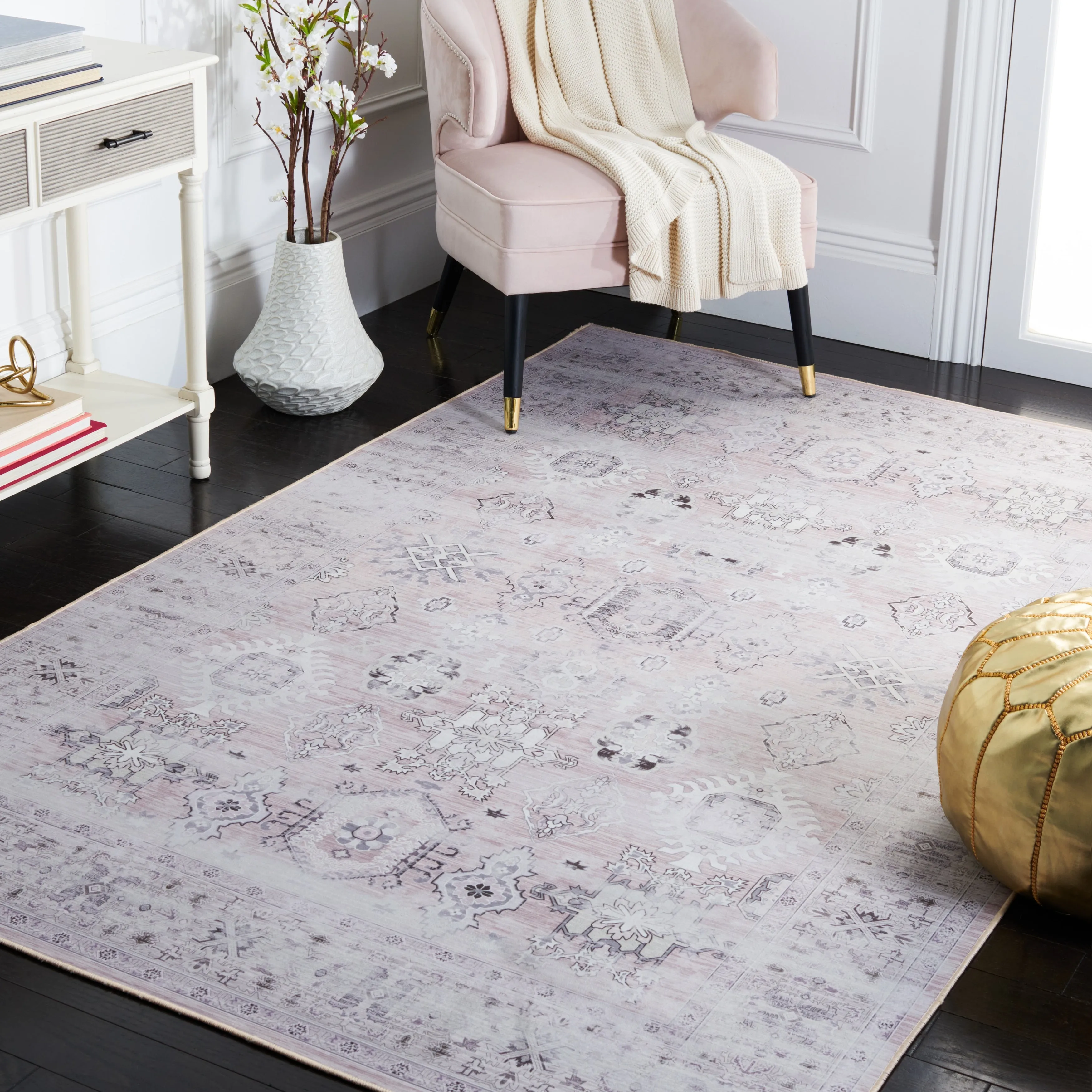 SAFAVIEH Tucson Machine Washable Slip Resistant Dorcas Oriental Medallion