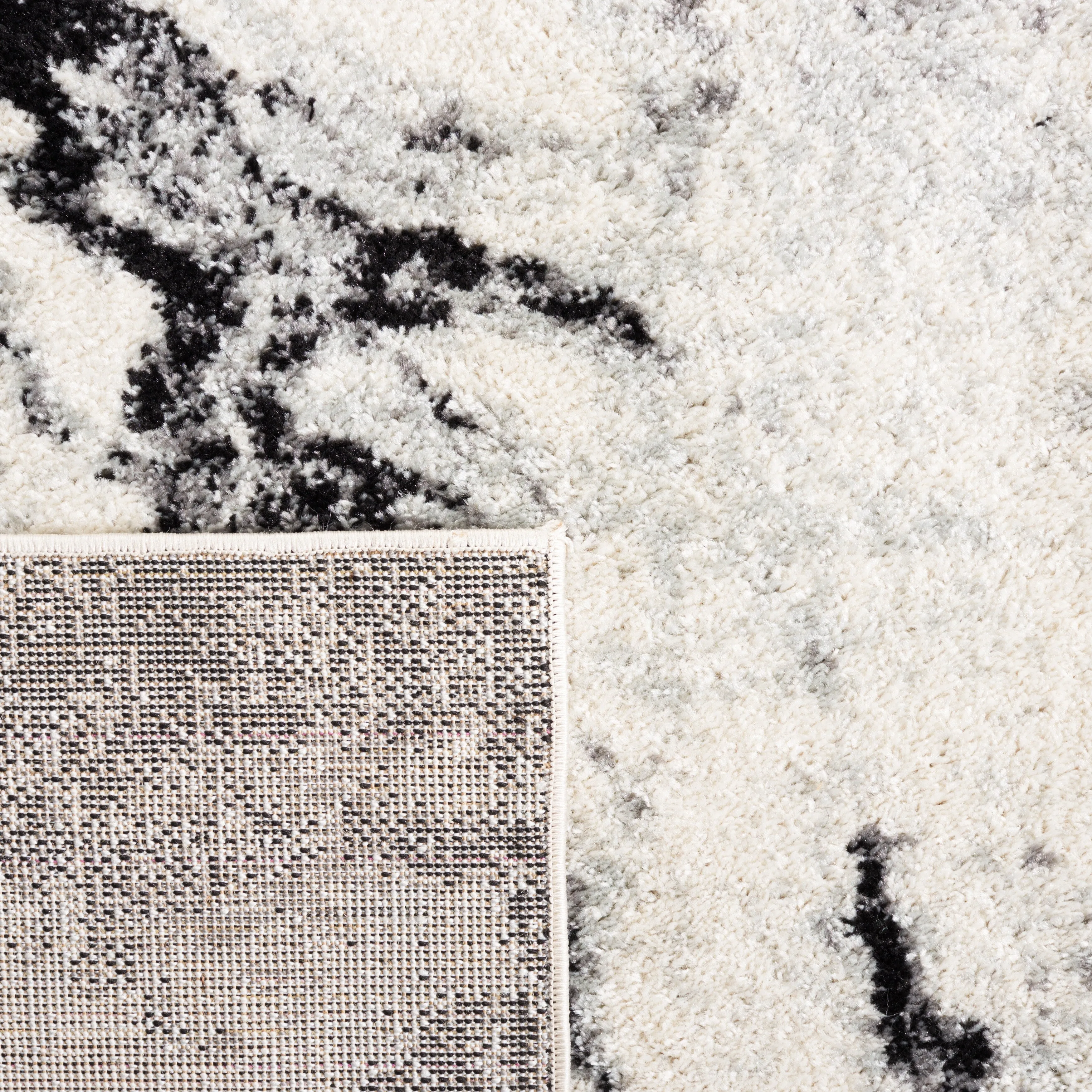 SAFAVIEH Tulum Erblina Bohemian & Eclectic Rug