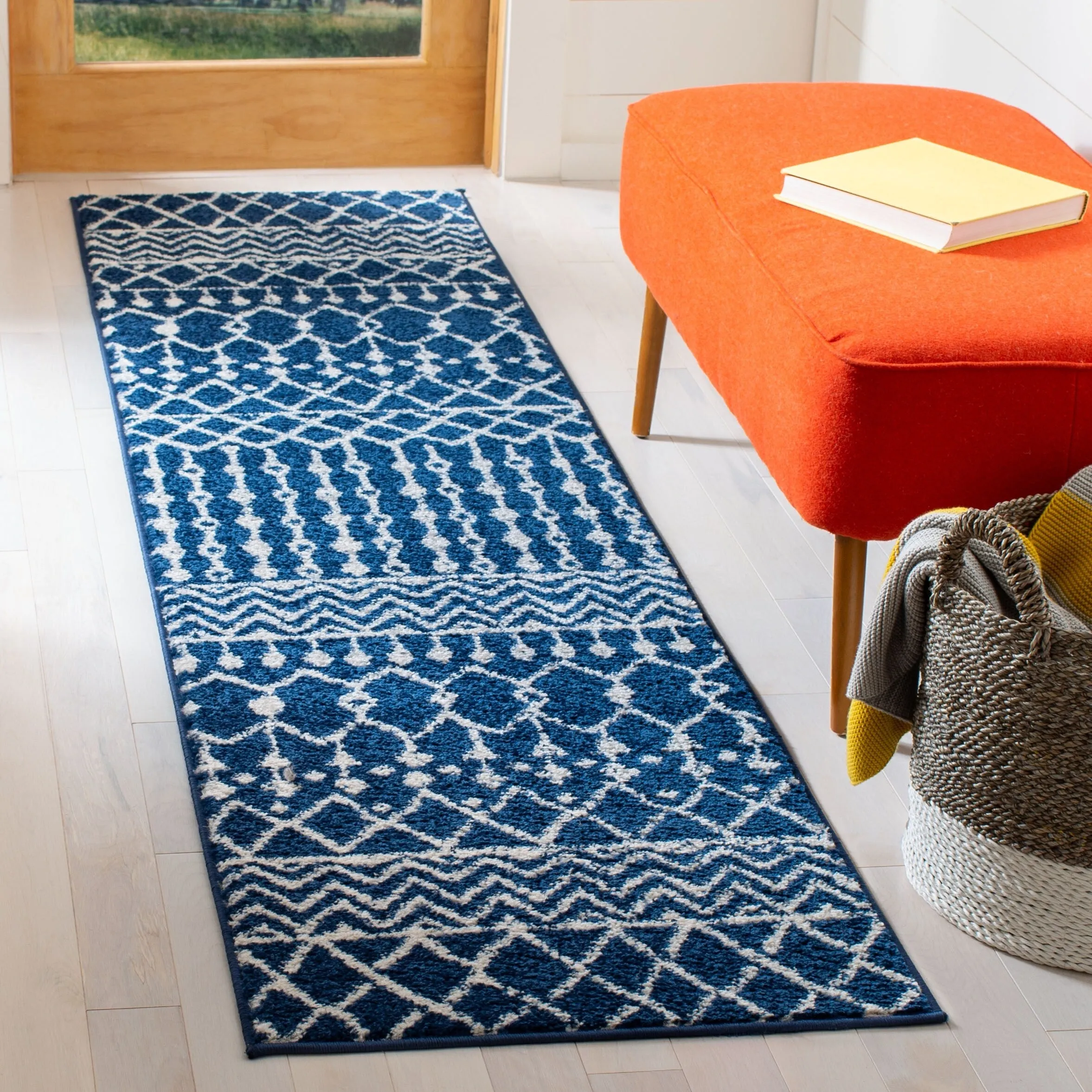 SAFAVIEH Tulum Metta Moroccan Boho Tribal Rug