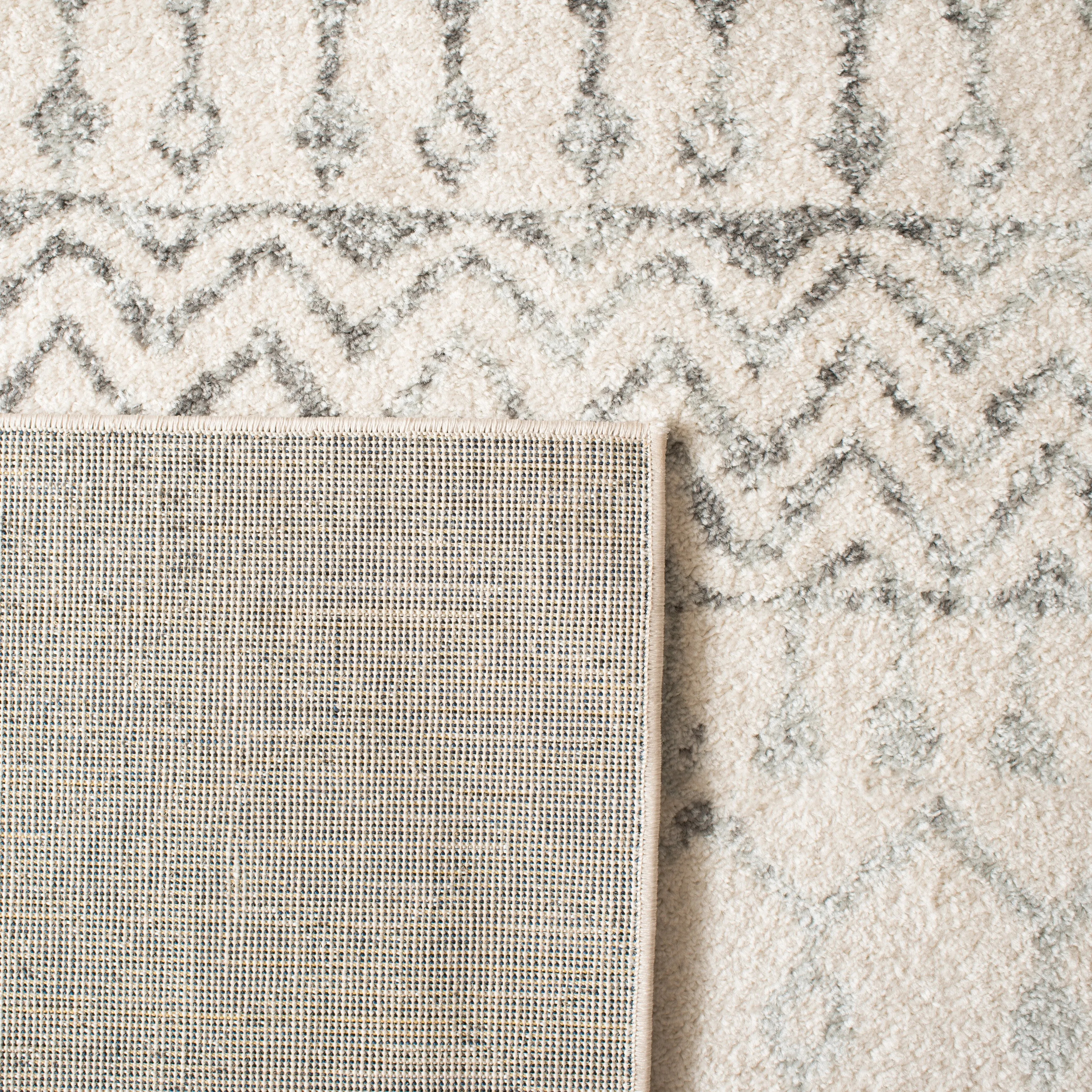 SAFAVIEH Tulum Metta Moroccan Boho Tribal Rug