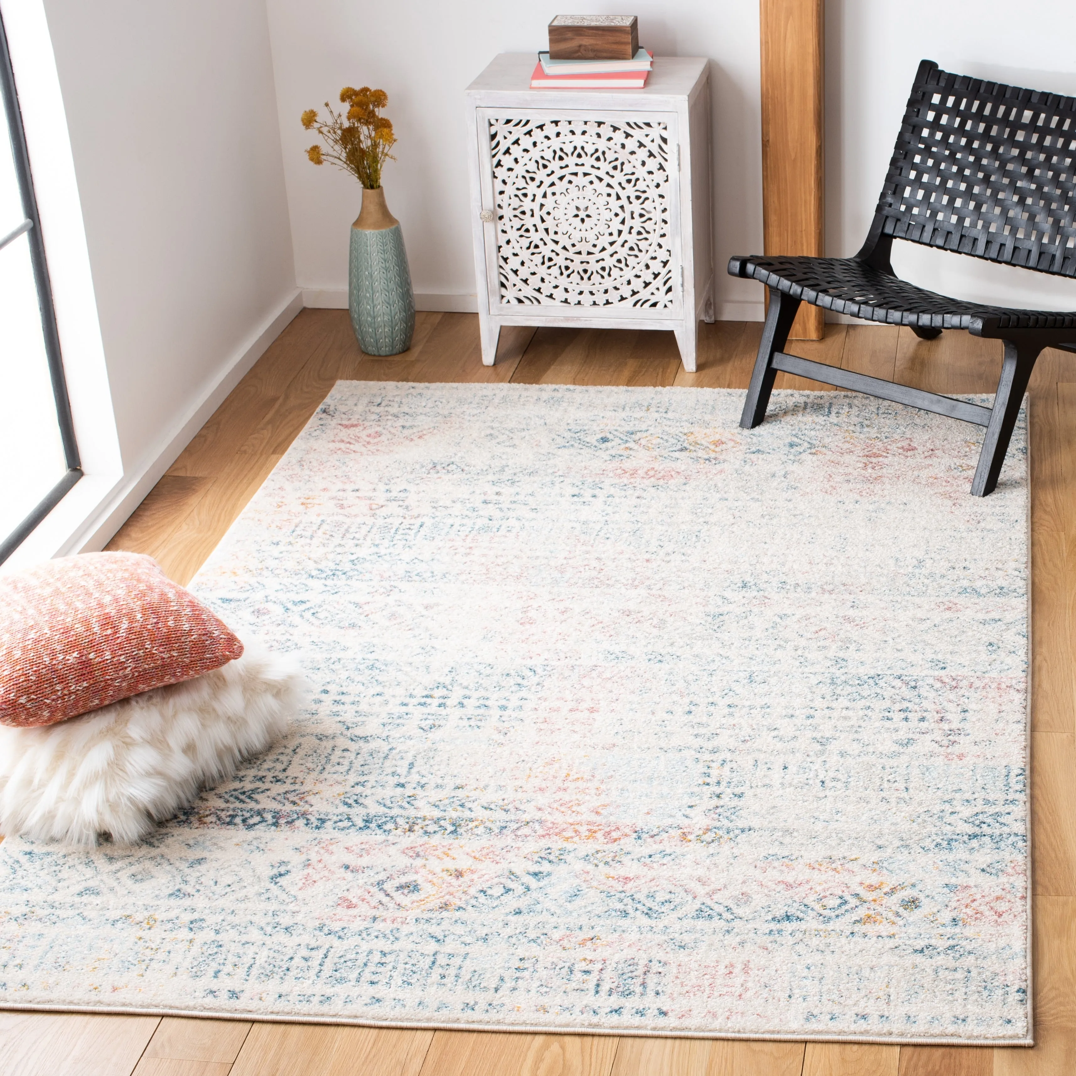 SAFAVIEH Tulum Sophronia Moroccan Boho Rug