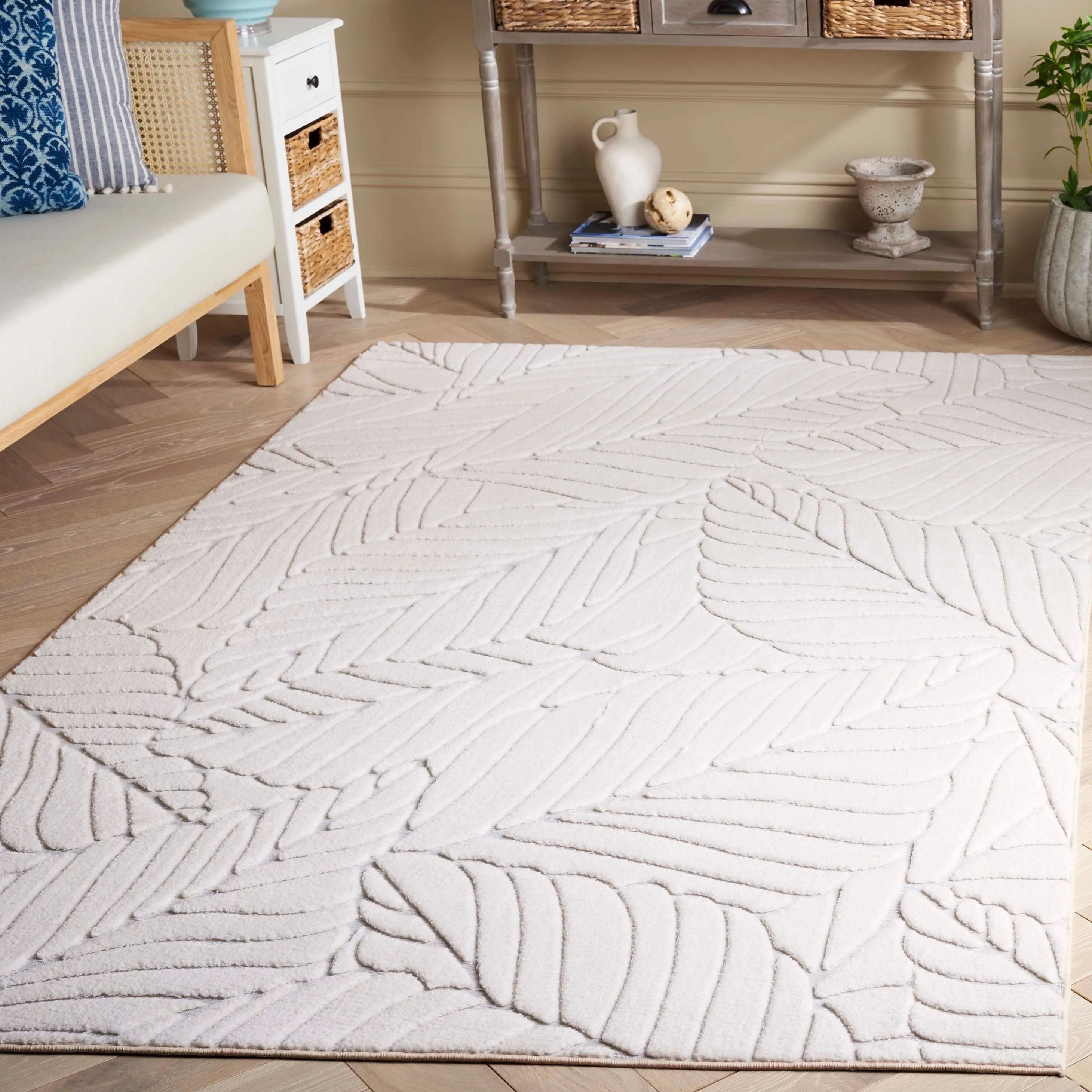 SAFAVIEH Versailles Susanna Traditional Rug