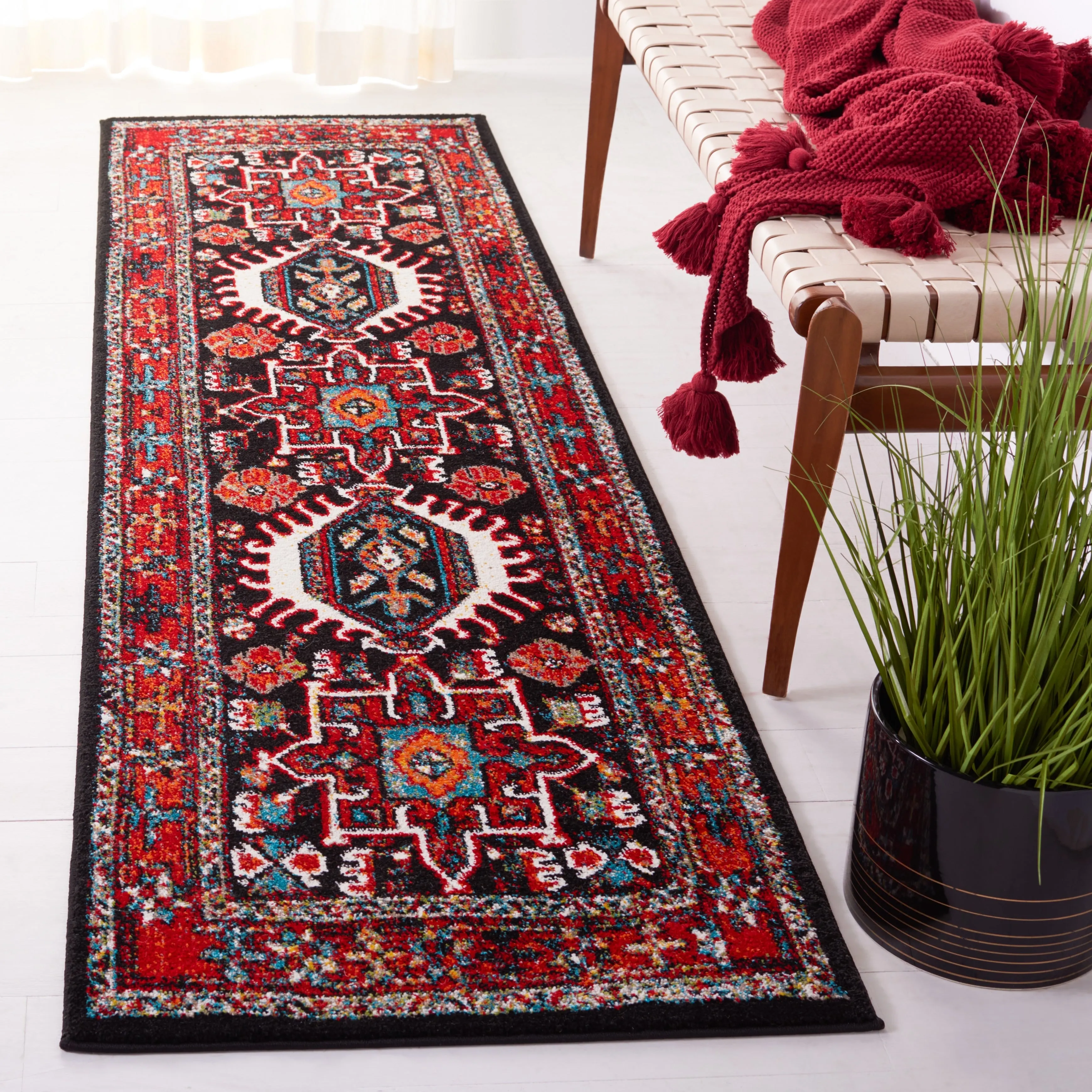 SAFAVIEH Vintage Hamadan Eugenia Rug