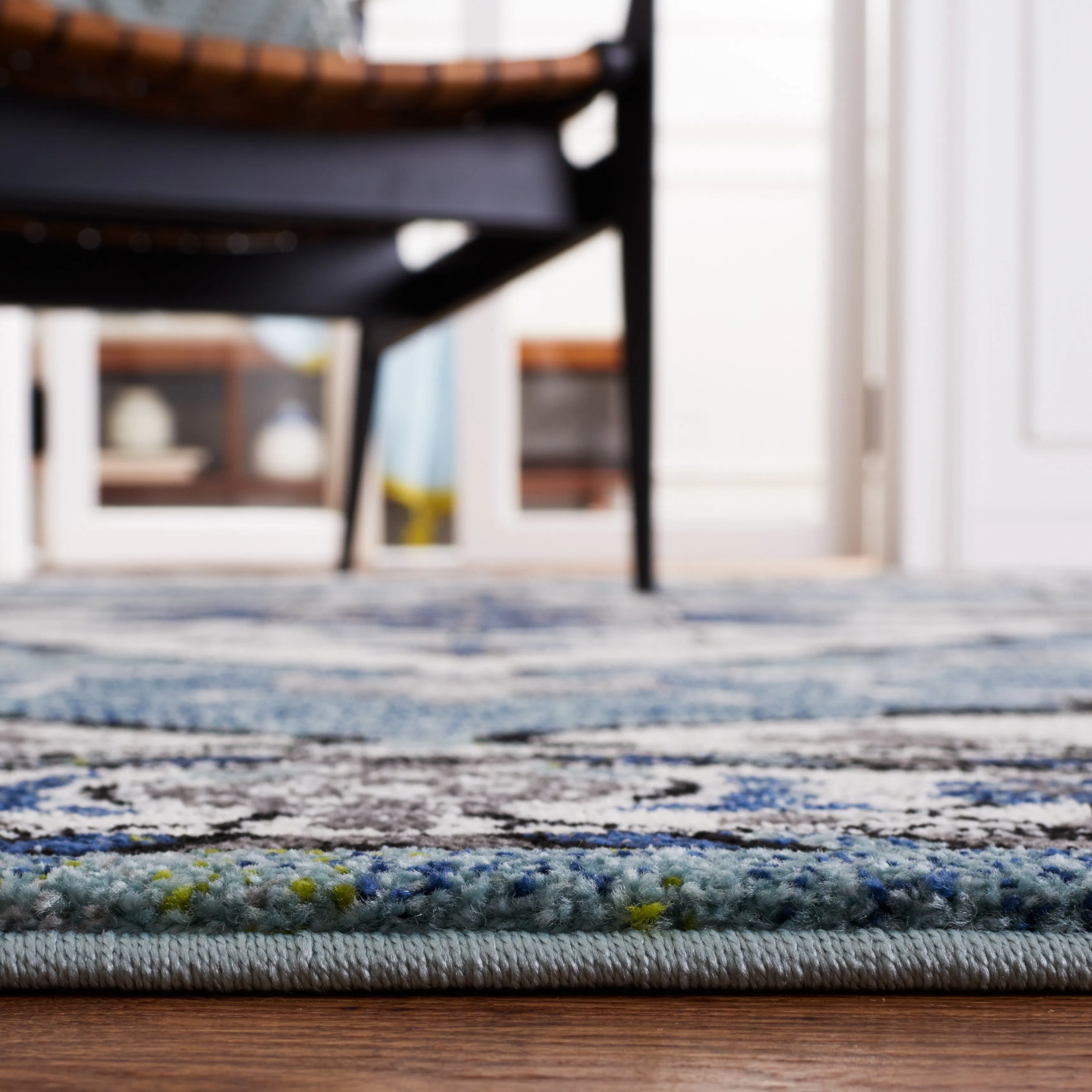 SAFAVIEH Vintage Hamadan Polly Rug
